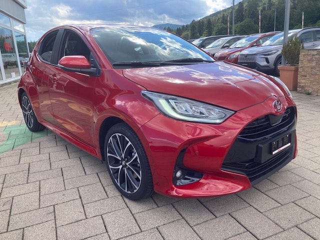 TOYOTA Yaris 1.5 Trend e-CVT-image-2