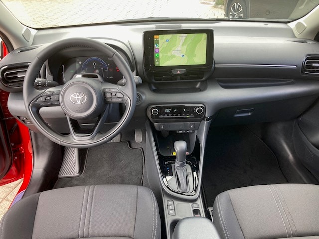 TOYOTA Yaris 1.5 Trend e-CVT-image-9