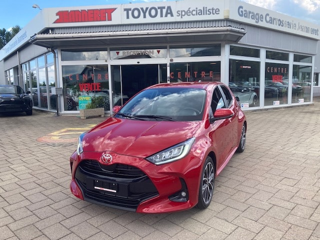 TOYOTA Yaris 1.5 Trend e-CVT-image-0