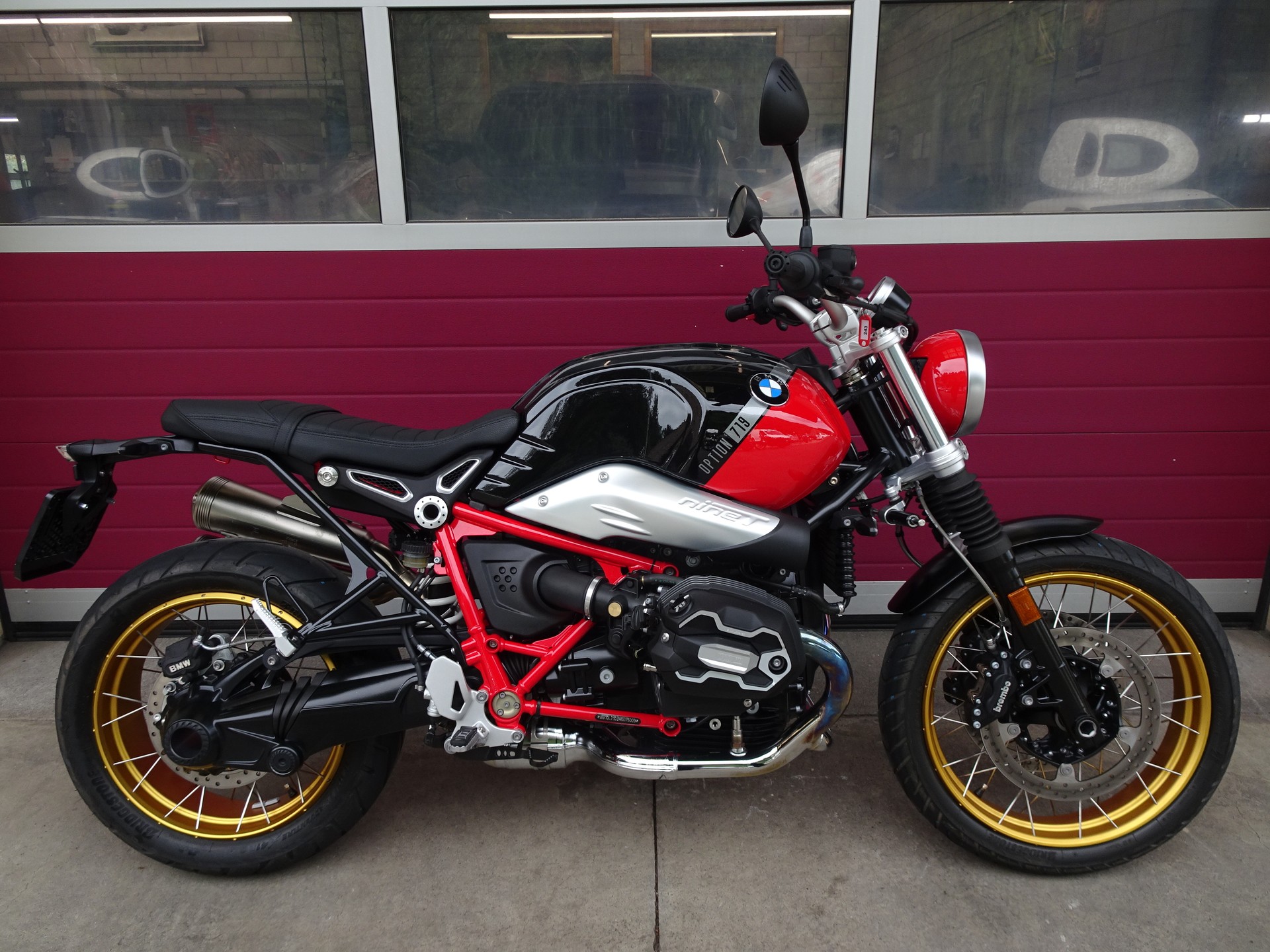 BMW R nineT Scrambler