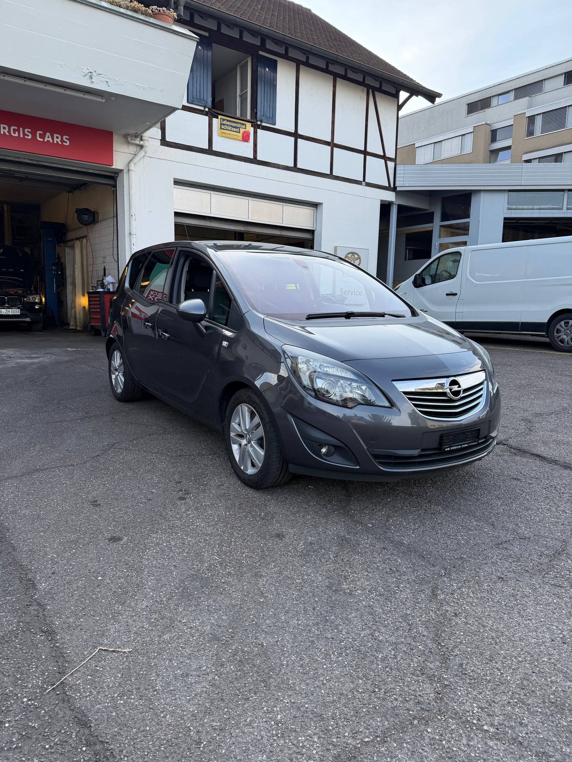 OPEL Meriva 1.4 Turbo Cosmo-image-0