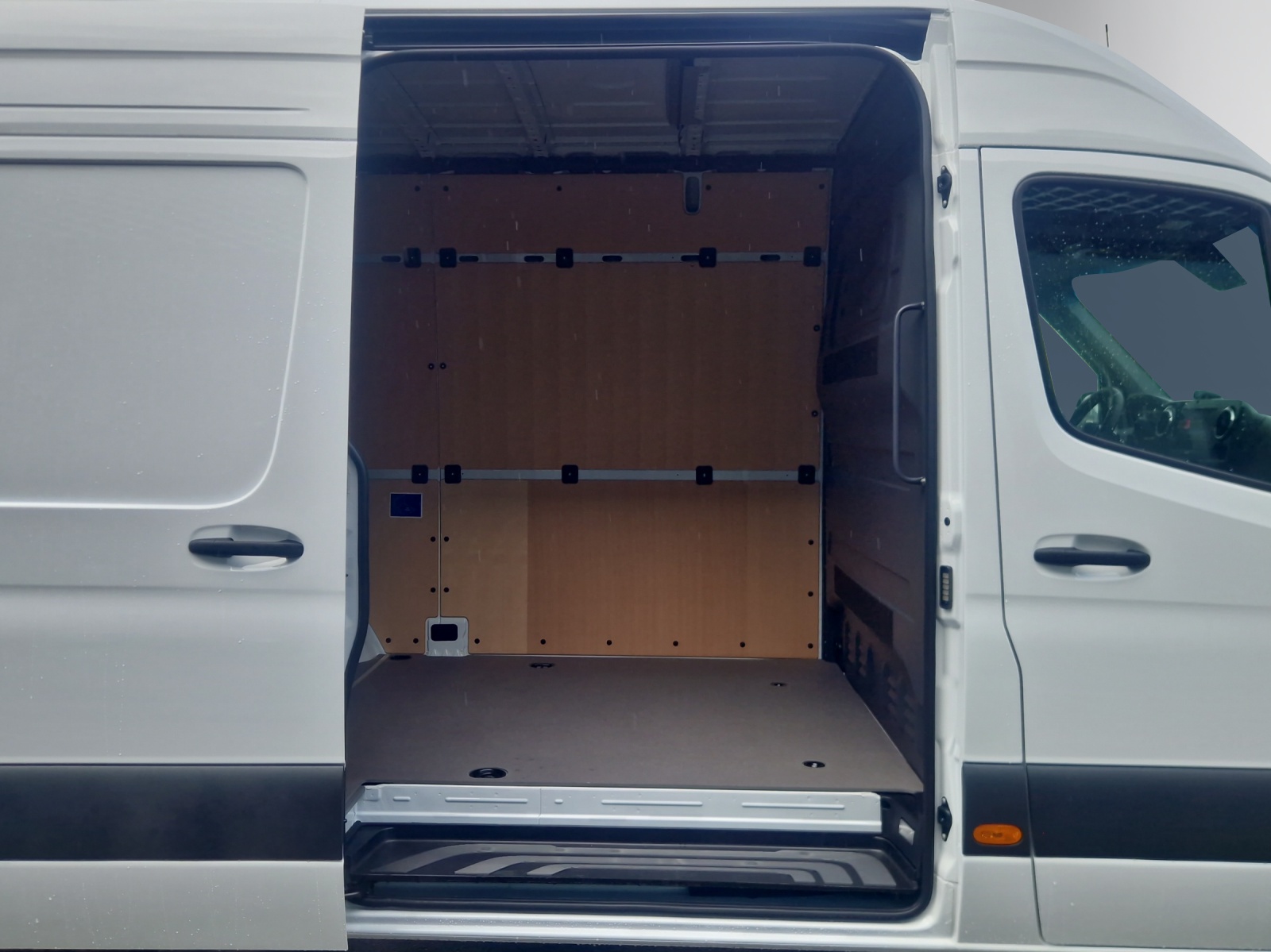 MERCEDES-BENZ Sprinter 315 CDI PRO fourgon Standard 9G-TRONIC-image-6
