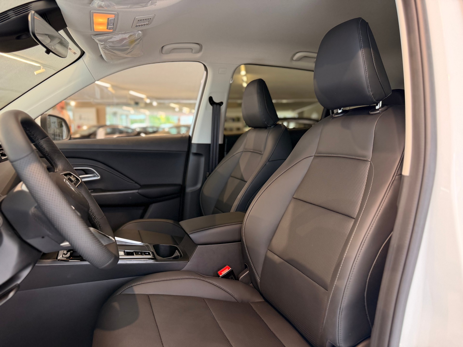MG ZS 1.5 HEV Luxury-image-18