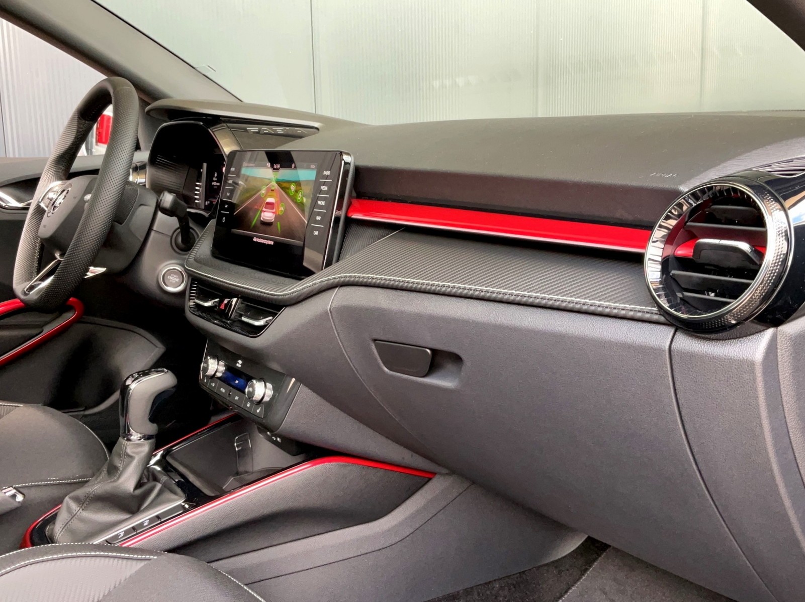 SKODA Fabia 1.0 TSI Monte Carlo DSG-image-14