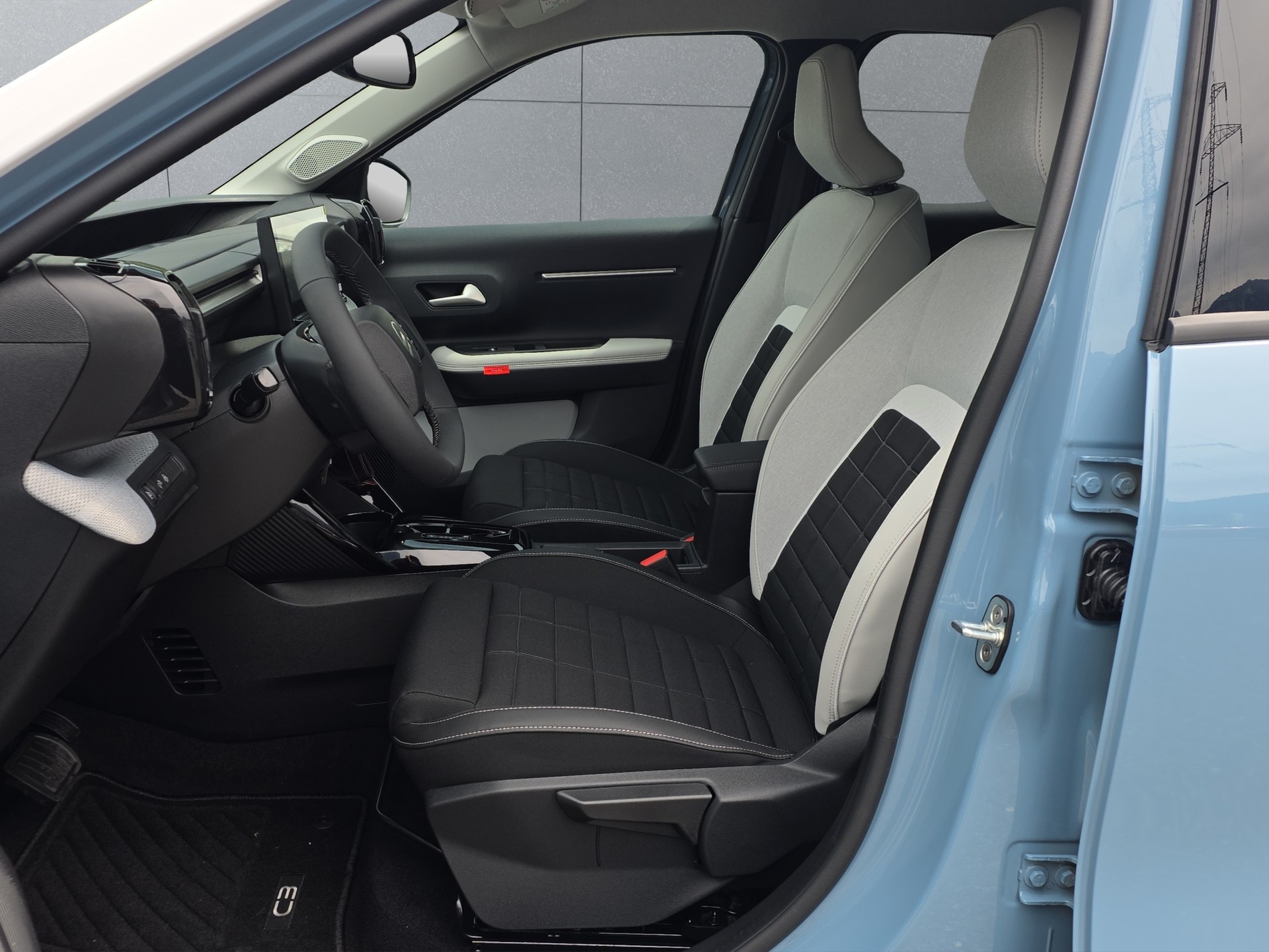 CITROEN C3 1.2 Hybrid Max-image-8