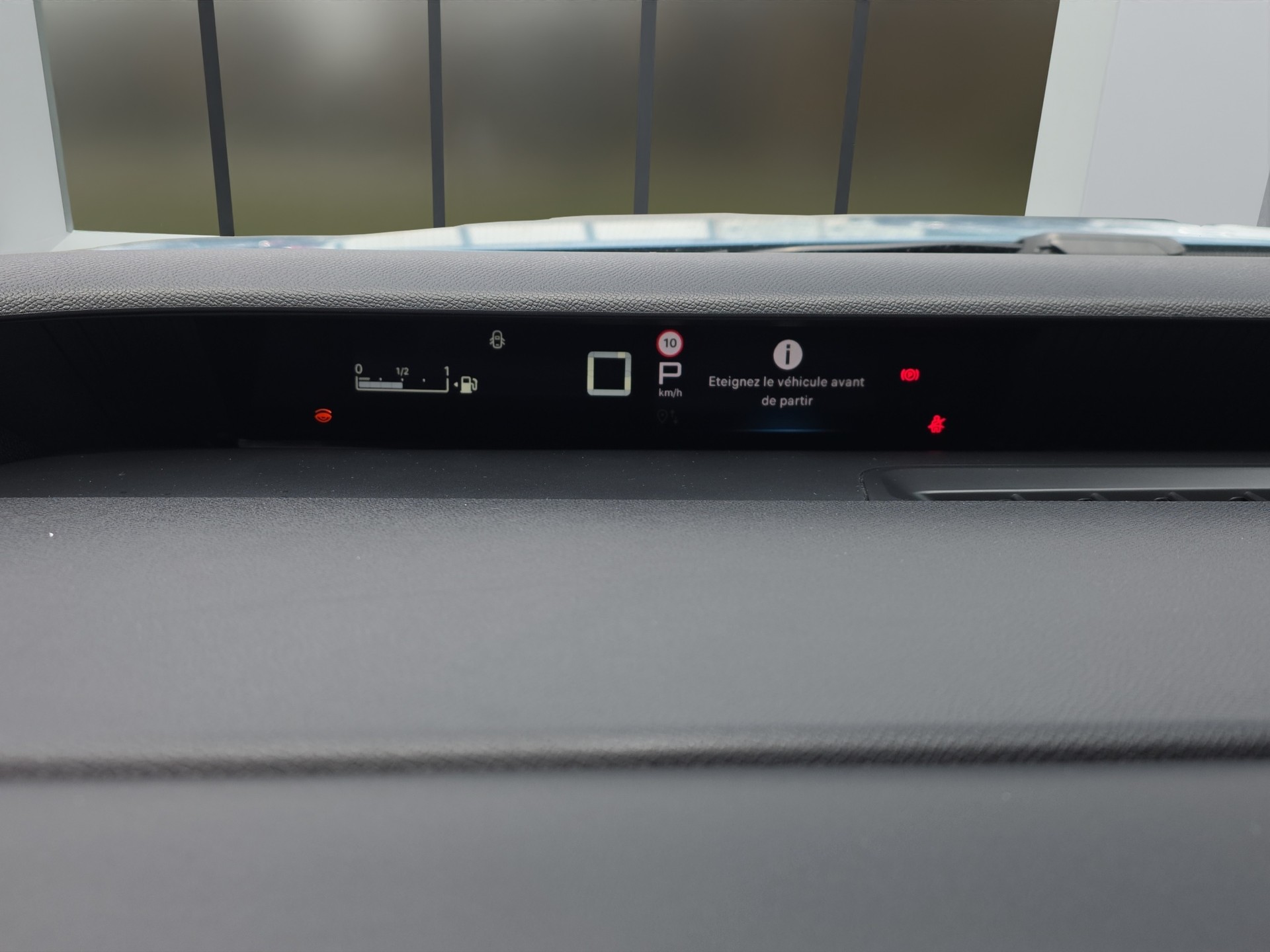 CITROEN C3 1.2 Hybrid Max-image-10