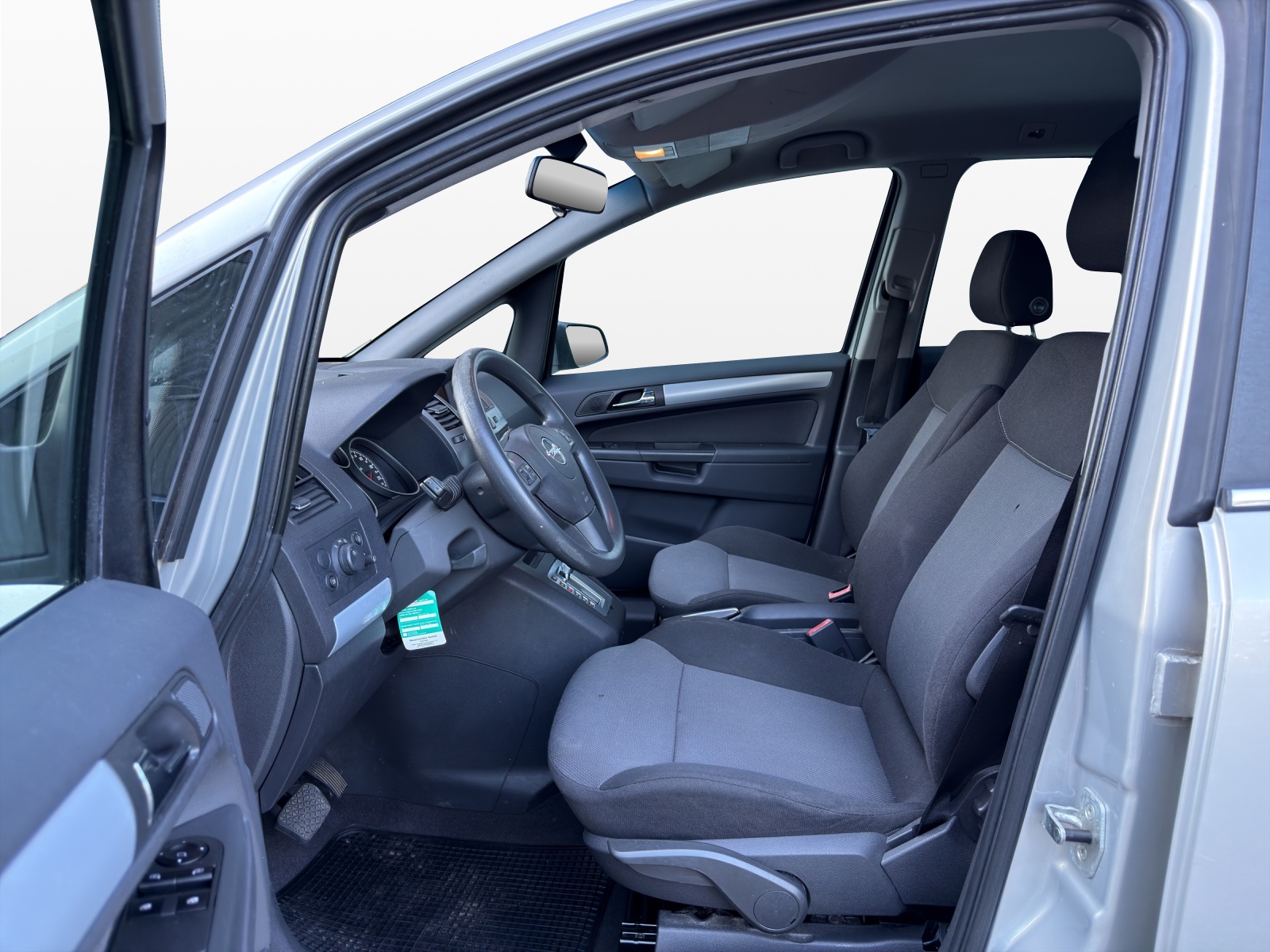 OPEL Zafira 1.9 CDTI Enjoy Automatic-image-8