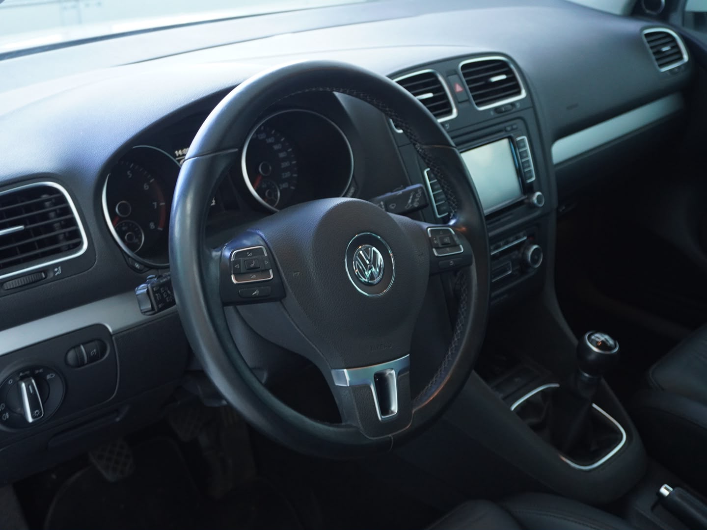 VW Golf 1.4 TSI Highline-image-2
