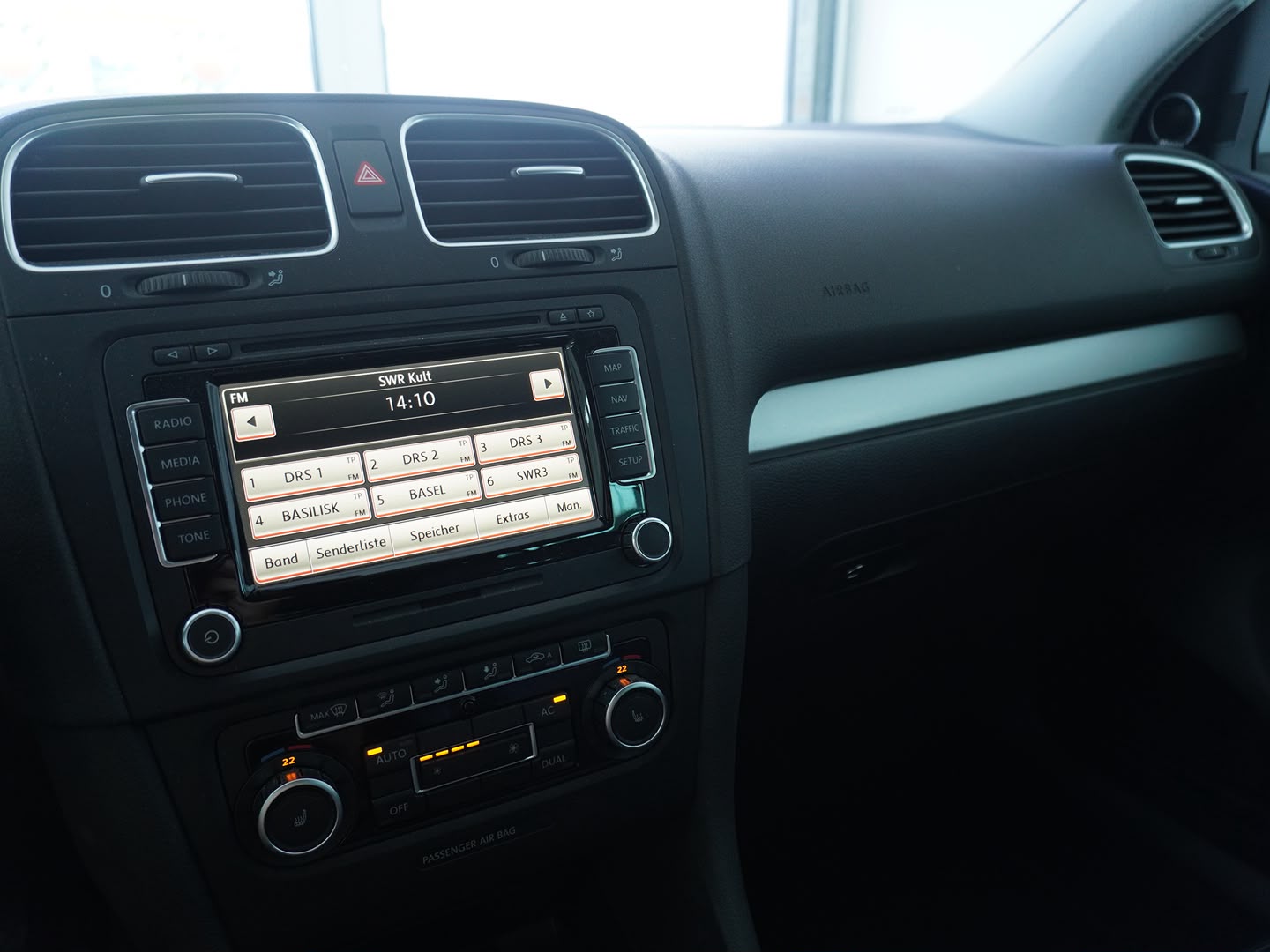 VW Golf 1.4 TSI Highline-image-5