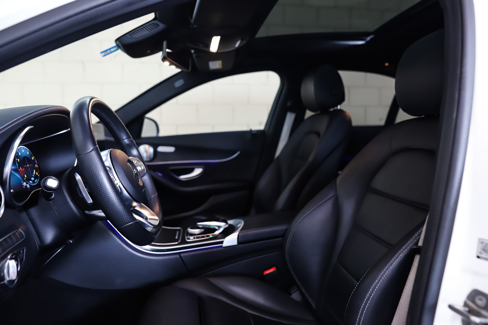 MERCEDES-BENZ C 300 AMG Line 9G-Tronic-image-8