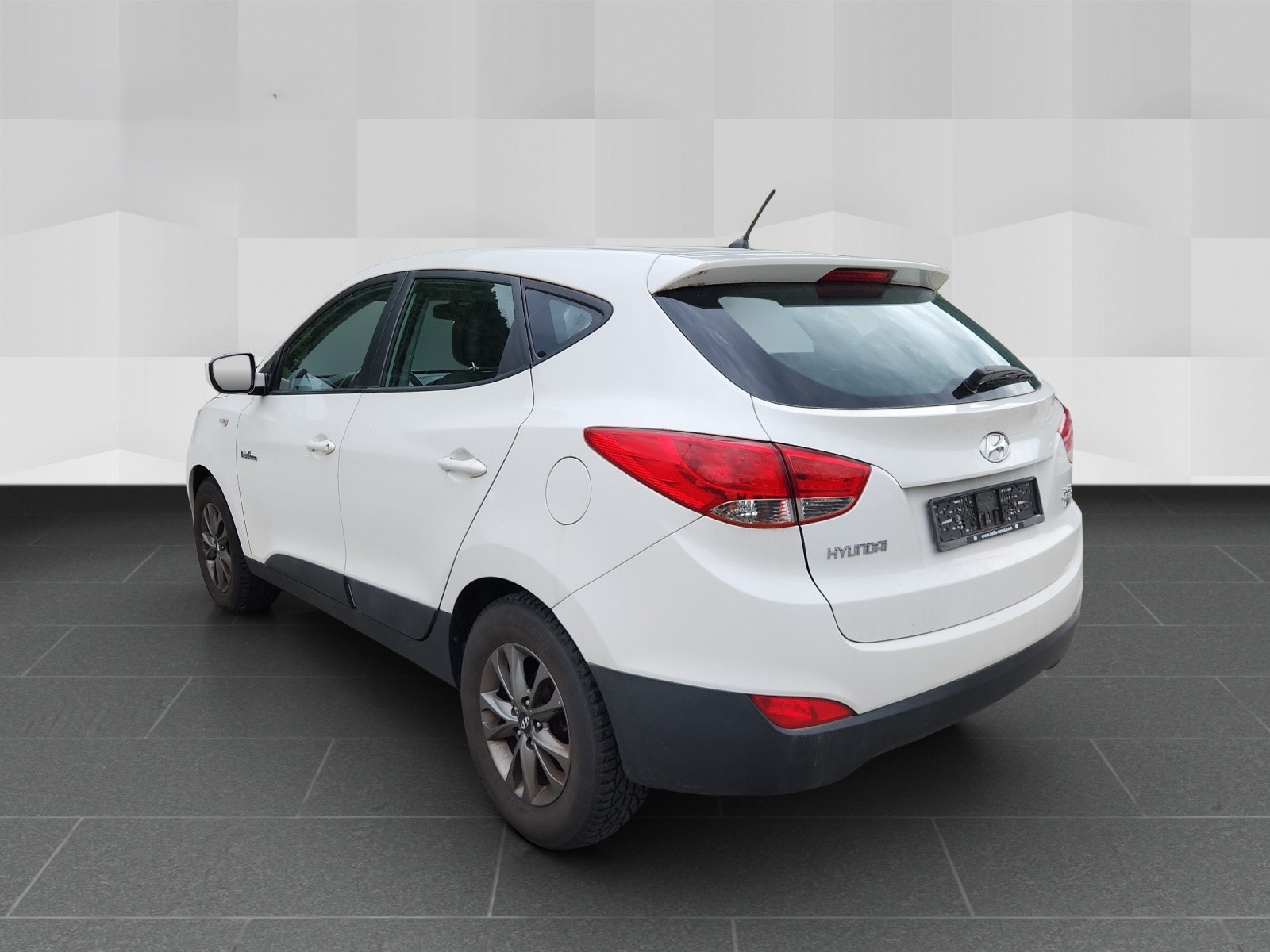 HYUNDAI iX 35 1.6 GDI Comfort 2WD-image-6
