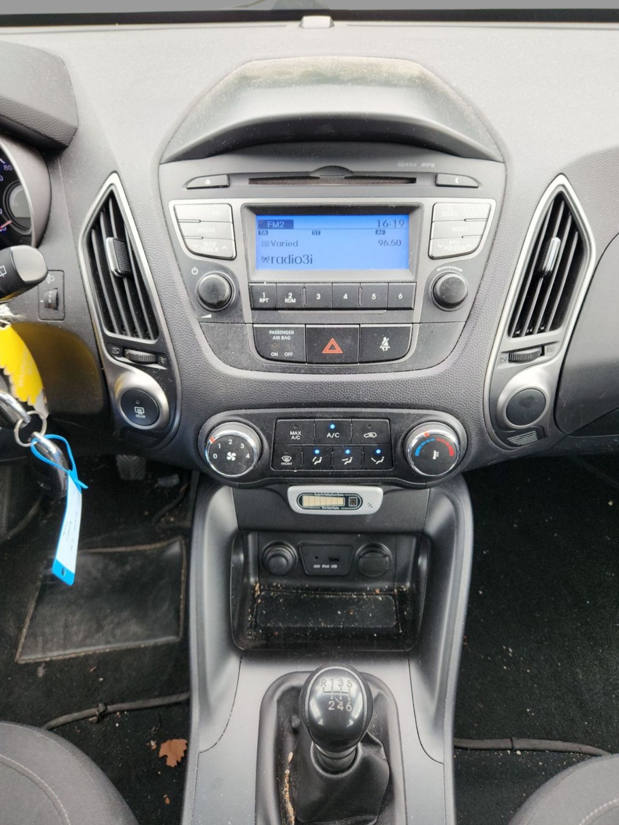 HYUNDAI iX 35 1.6 GDI Comfort 2WD-image-11