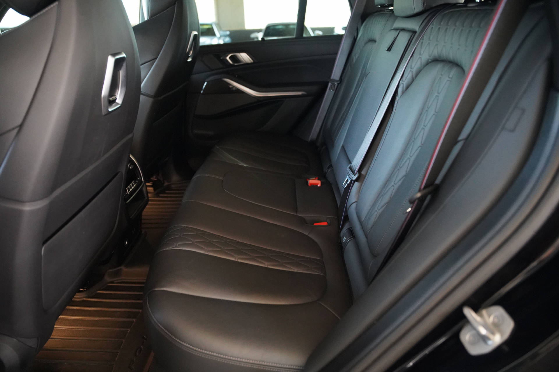 BMW X5 xDrive 48V 40d M Sport Pro Steptronic-image-10