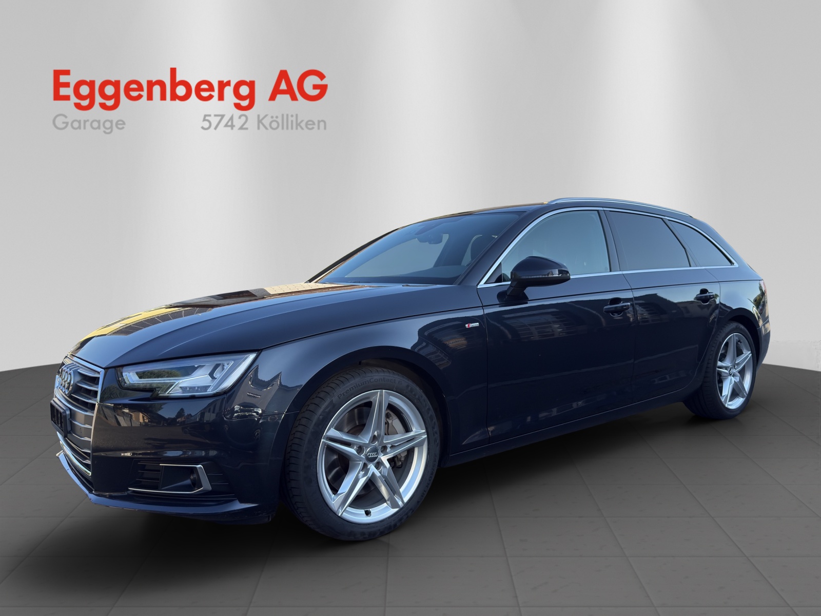 AUDI A4 Avant 2.0 TFSI Sport quattro S-tronic, Mondscheinblau Metallic, 8-fach bereift-image-0
