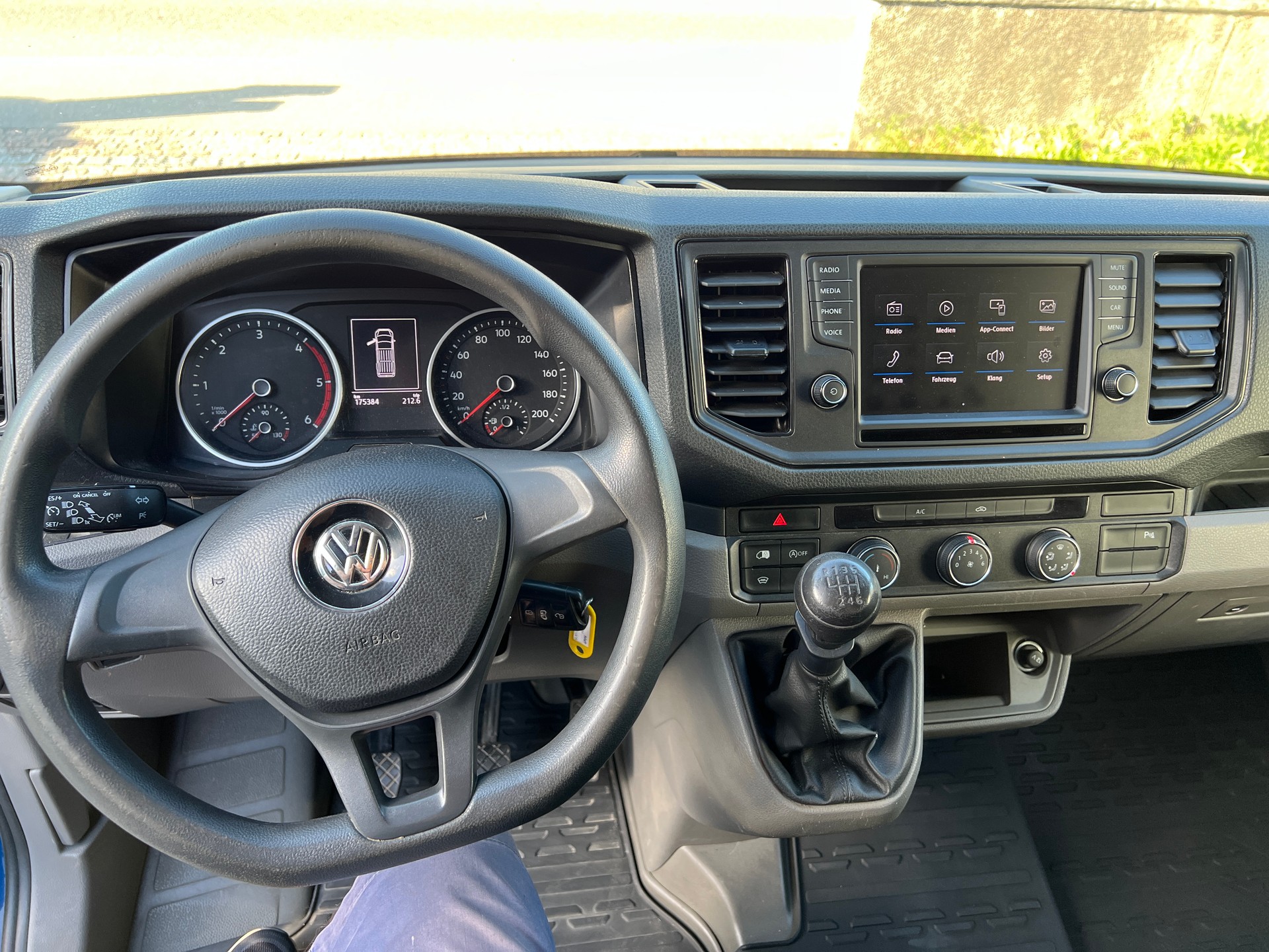 VW Crafter 35 2.0 BiTDI Entry L3-image-11