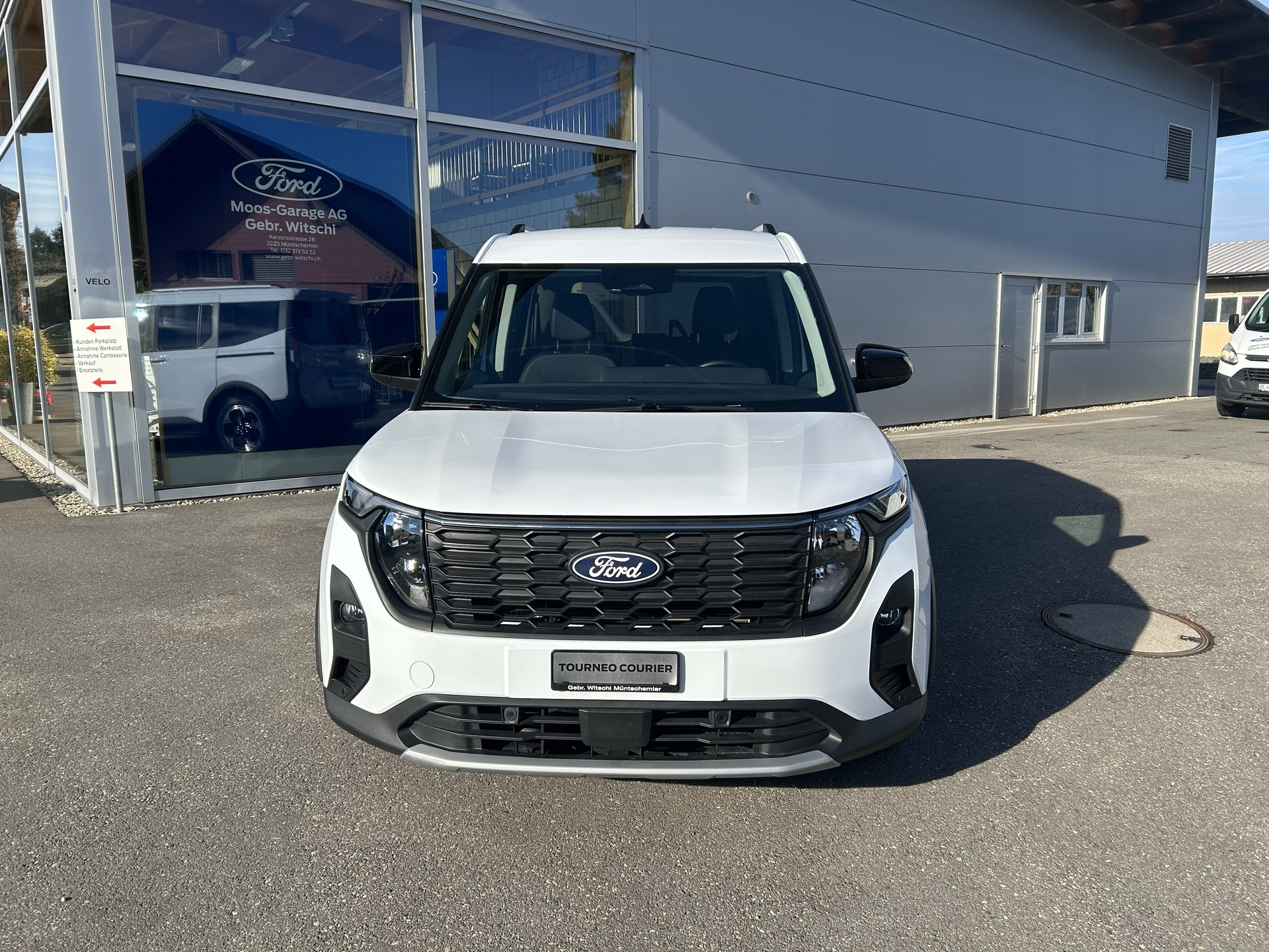 FORD Tourneo Courier 1.0 EcoBoost Active Automat-image-1