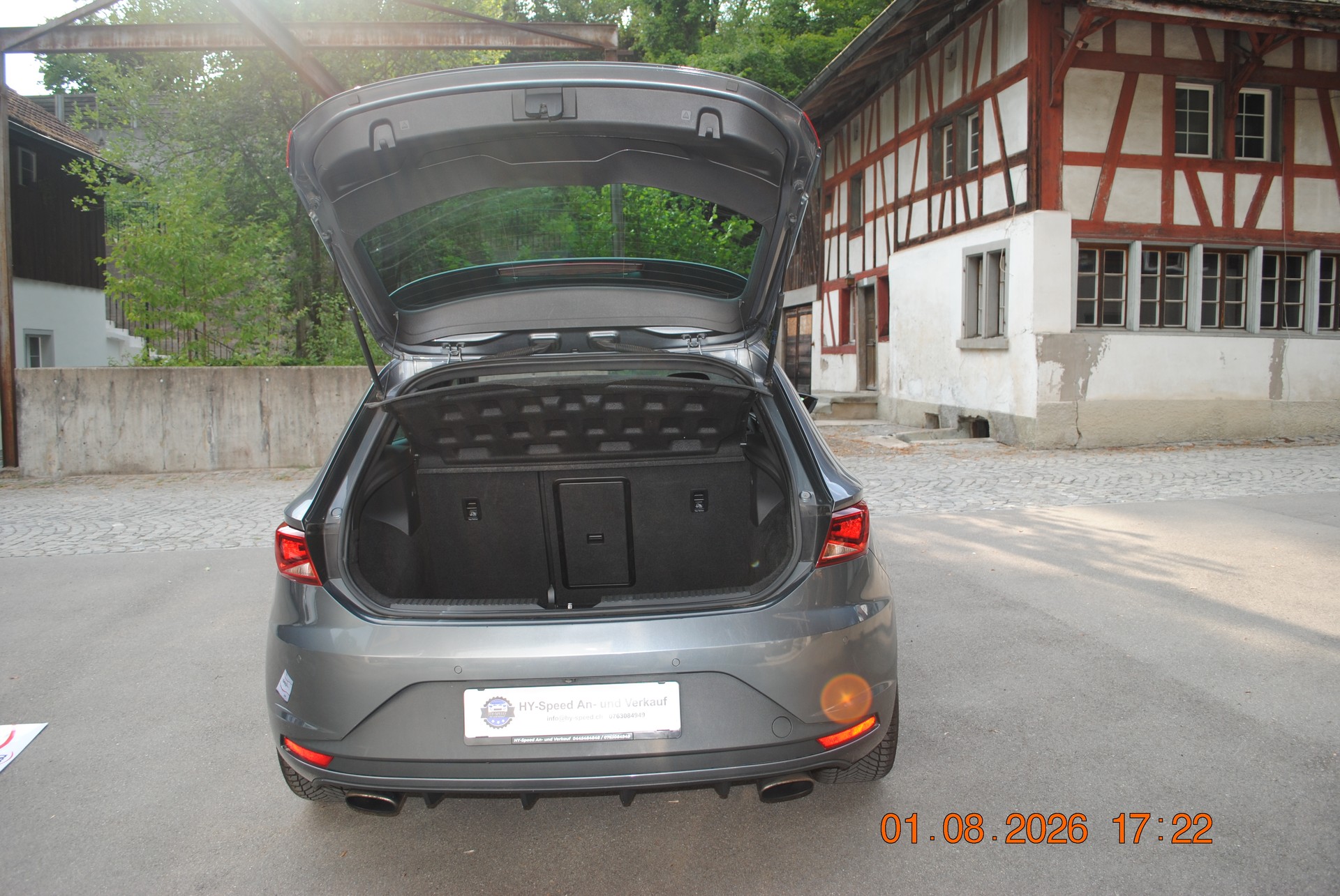 SEAT Leon 2.0 TSI Cupra 290 DSG-image-6