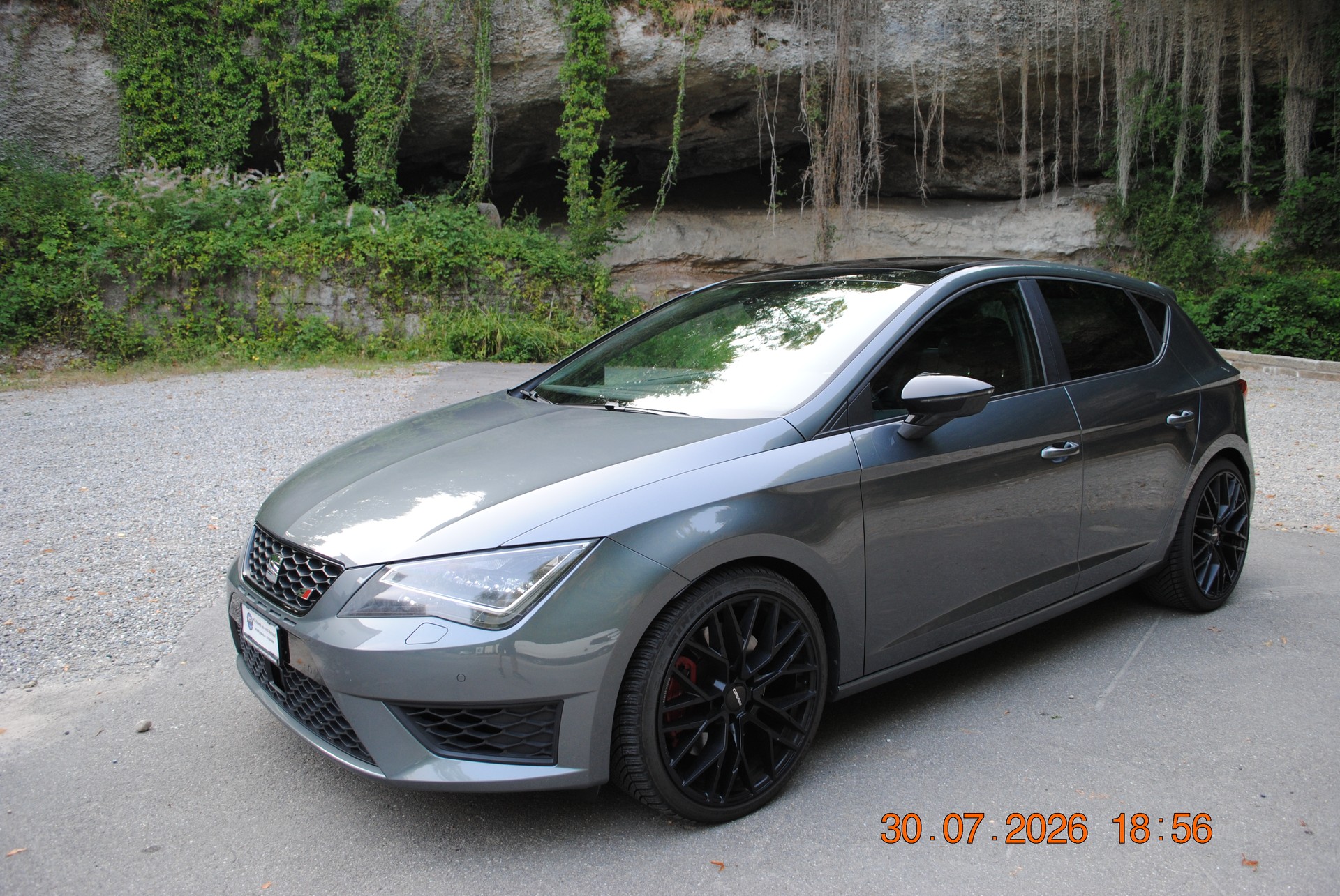 SEAT Leon 2.0 TSI Cupra 290 DSG-image-2