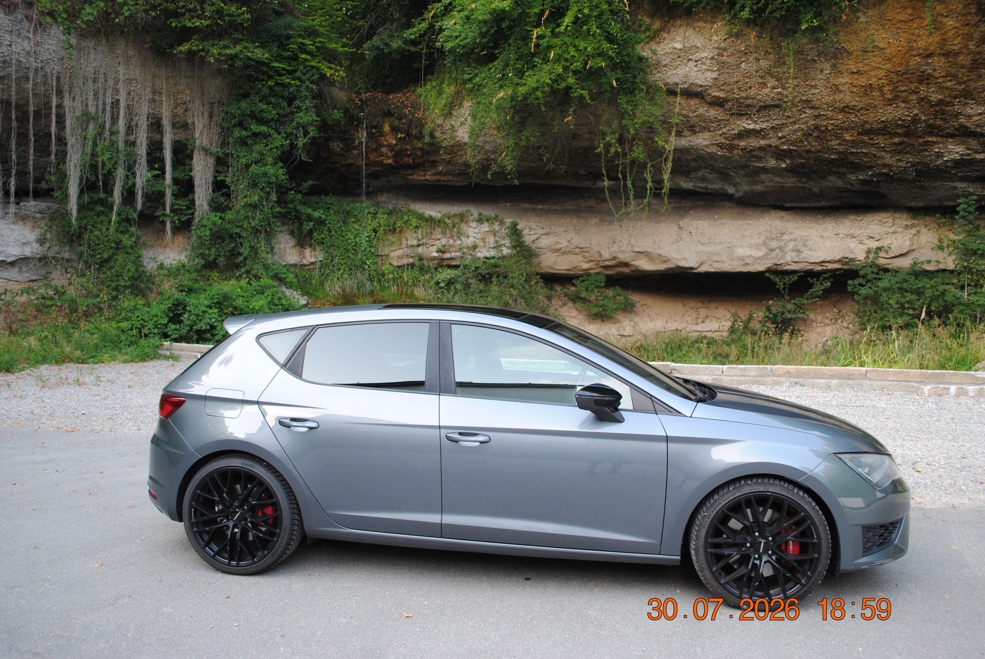 SEAT Leon 2.0 TSI Cupra 290 DSG-image-8