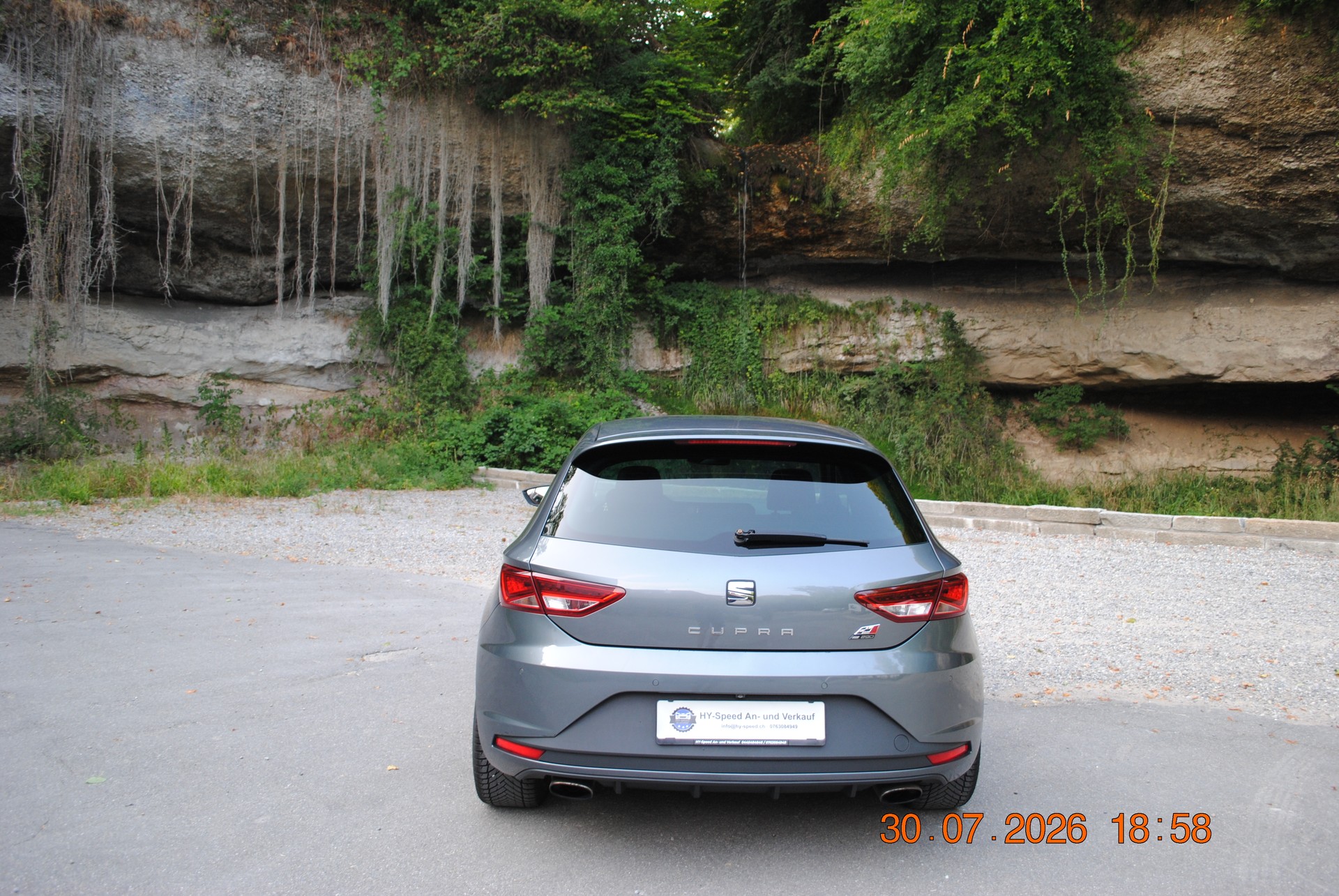 SEAT Leon 2.0 TSI Cupra 290 DSG-image-5