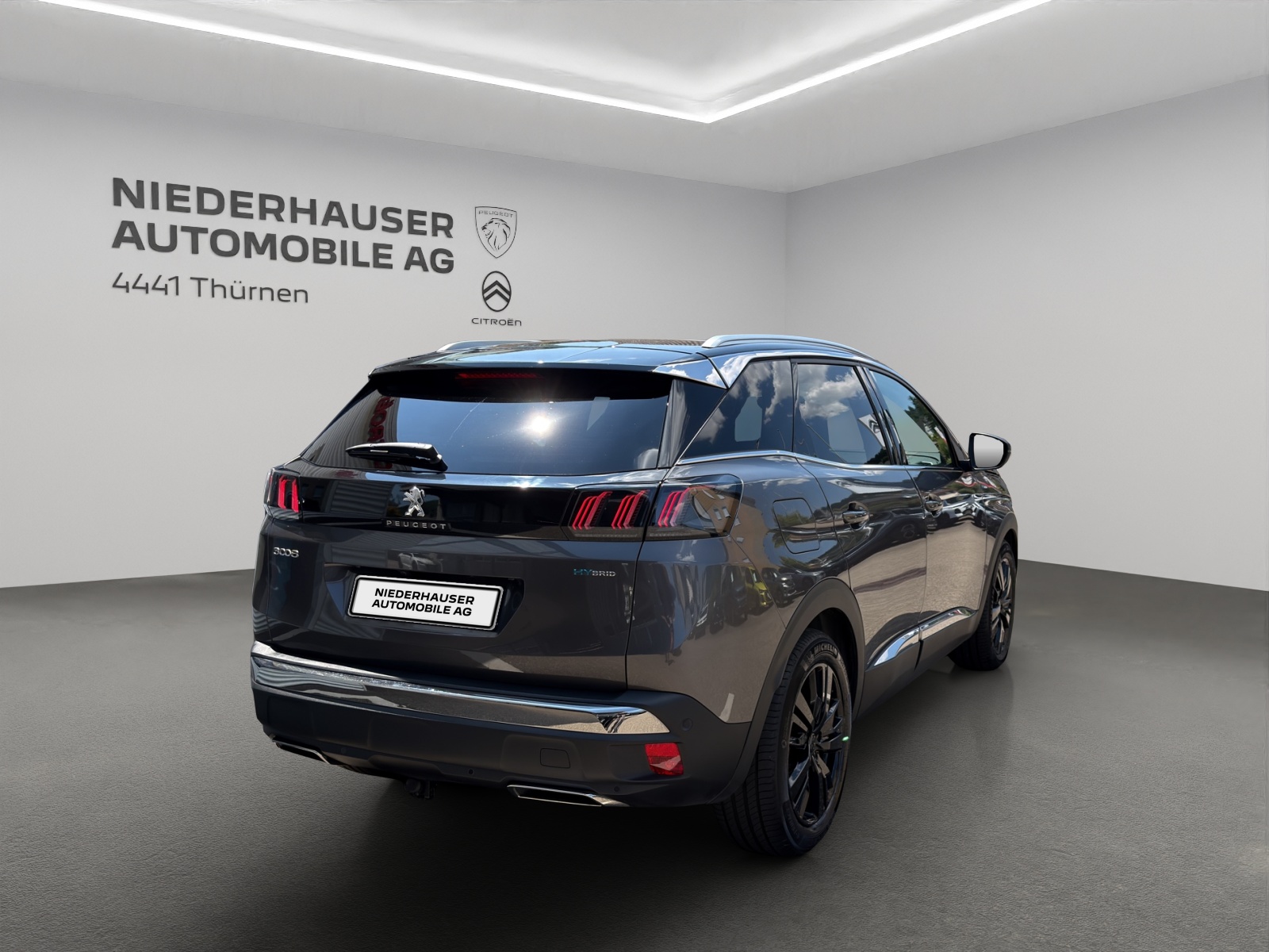 PEUGEOT 3008 1.6 Plug-in Hybrid GT-image-2
