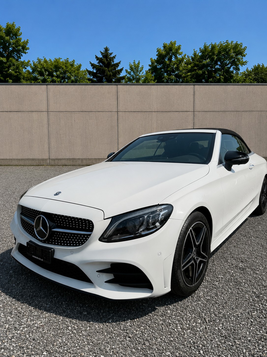 MERCEDES-BENZ C 200 AMG Line Cabriolet 4Matic 9G-Tronic-image-2