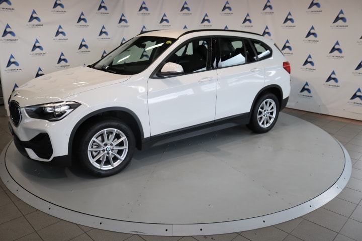 BMW X1 xDrive 18d Steptronic-image-11