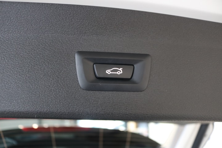 BMW X1 xDrive 18d Steptronic-image-33