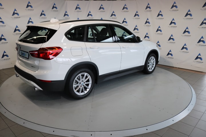 BMW X1 xDrive 18d Steptronic-image-22