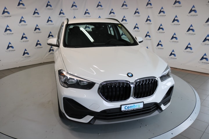 BMW X1 xDrive 18d Steptronic-image-6