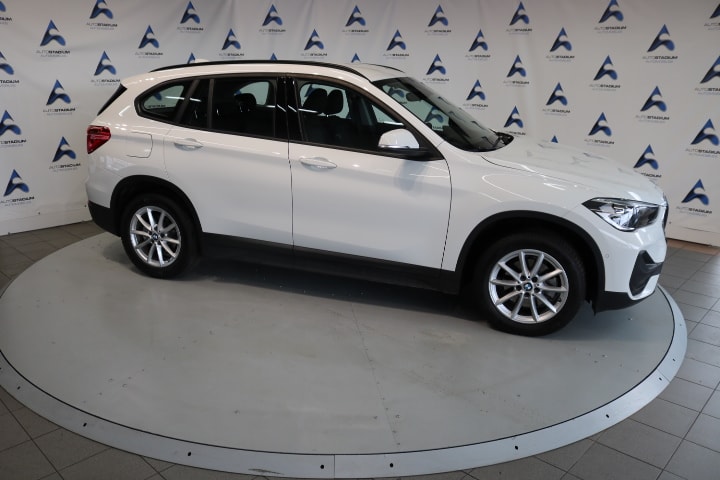 BMW X1 xDrive 18d Steptronic-image-25