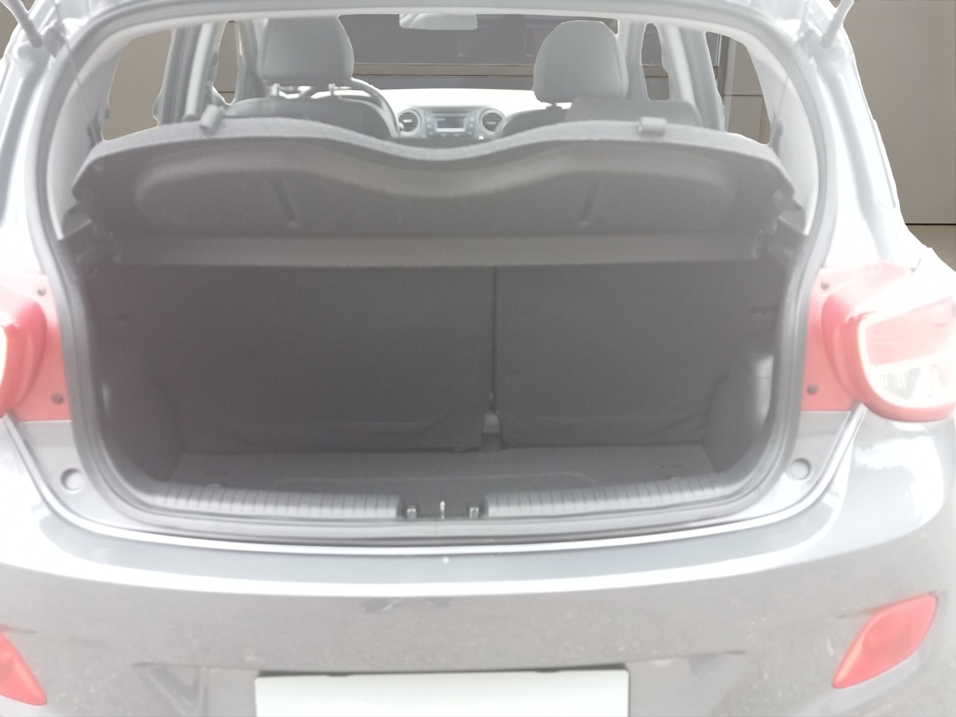 HYUNDAI i10 1.2 Premium-image-11
