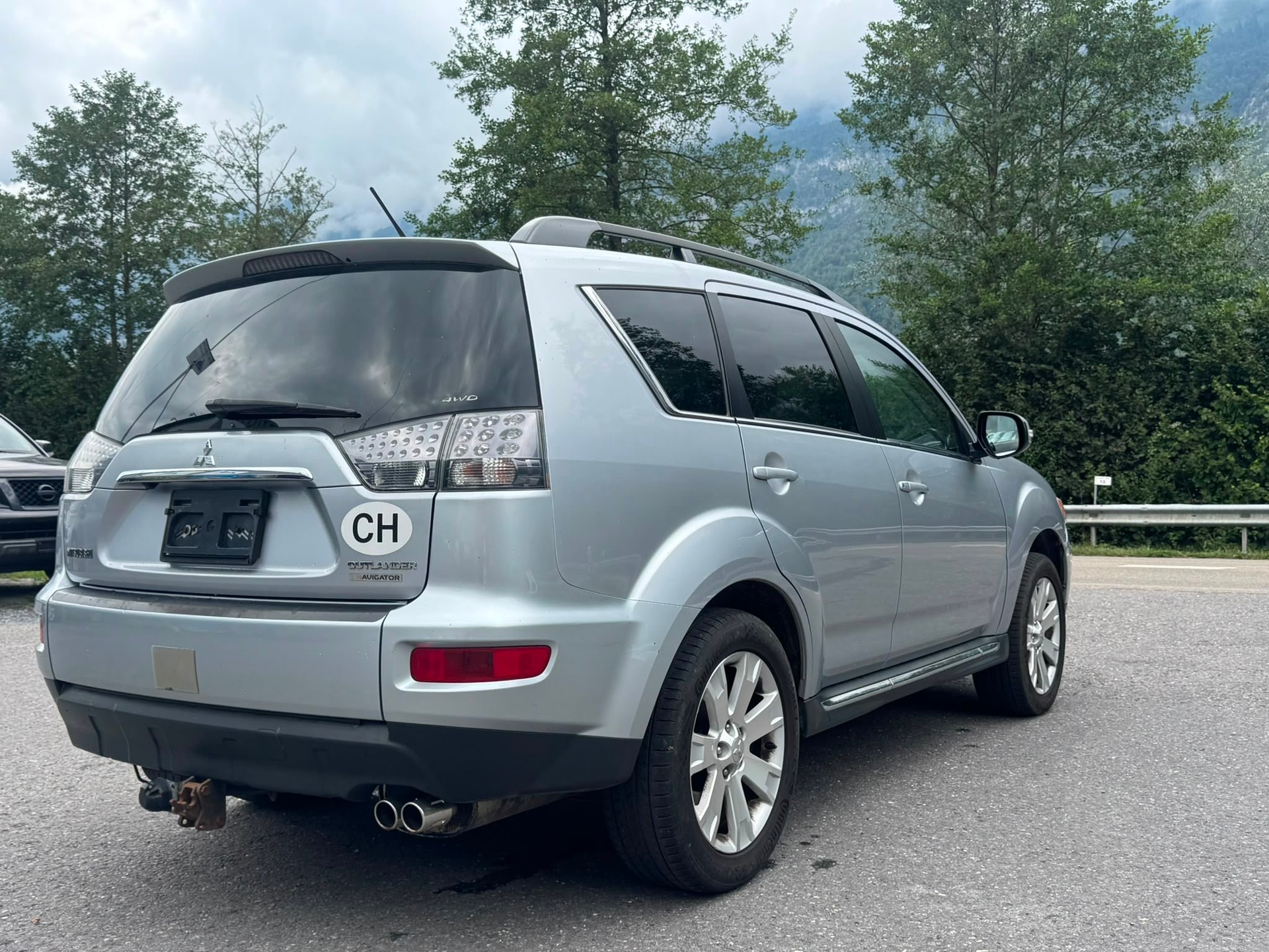 MITSUBISHI Outlander 2.2 DID Navigator 4WD TC-SST-image-9