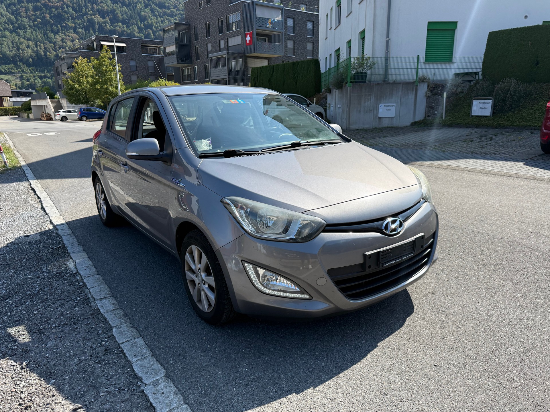 HYUNDAI i20 1.4 Style-image-0