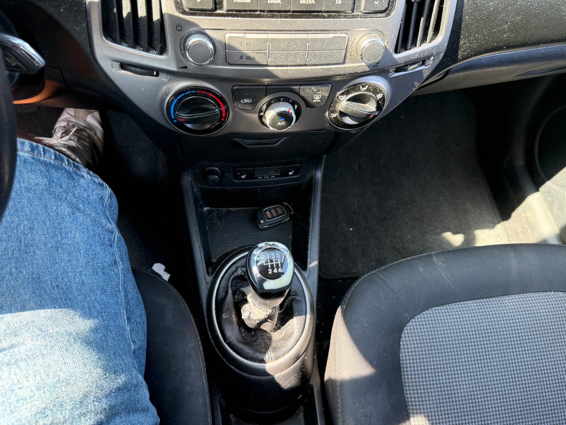 HYUNDAI i20 1.4 Style-image-7