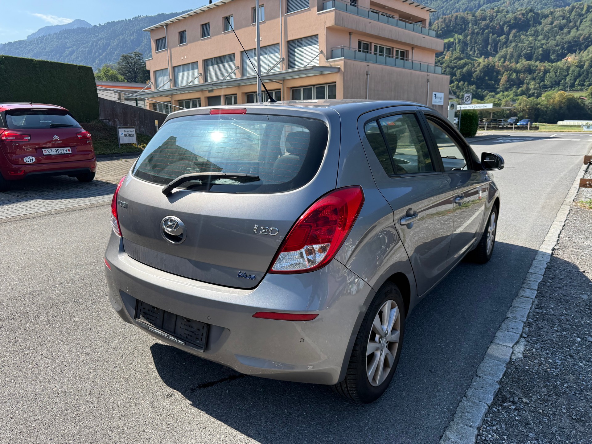 HYUNDAI i20 1.4 Style-image-2