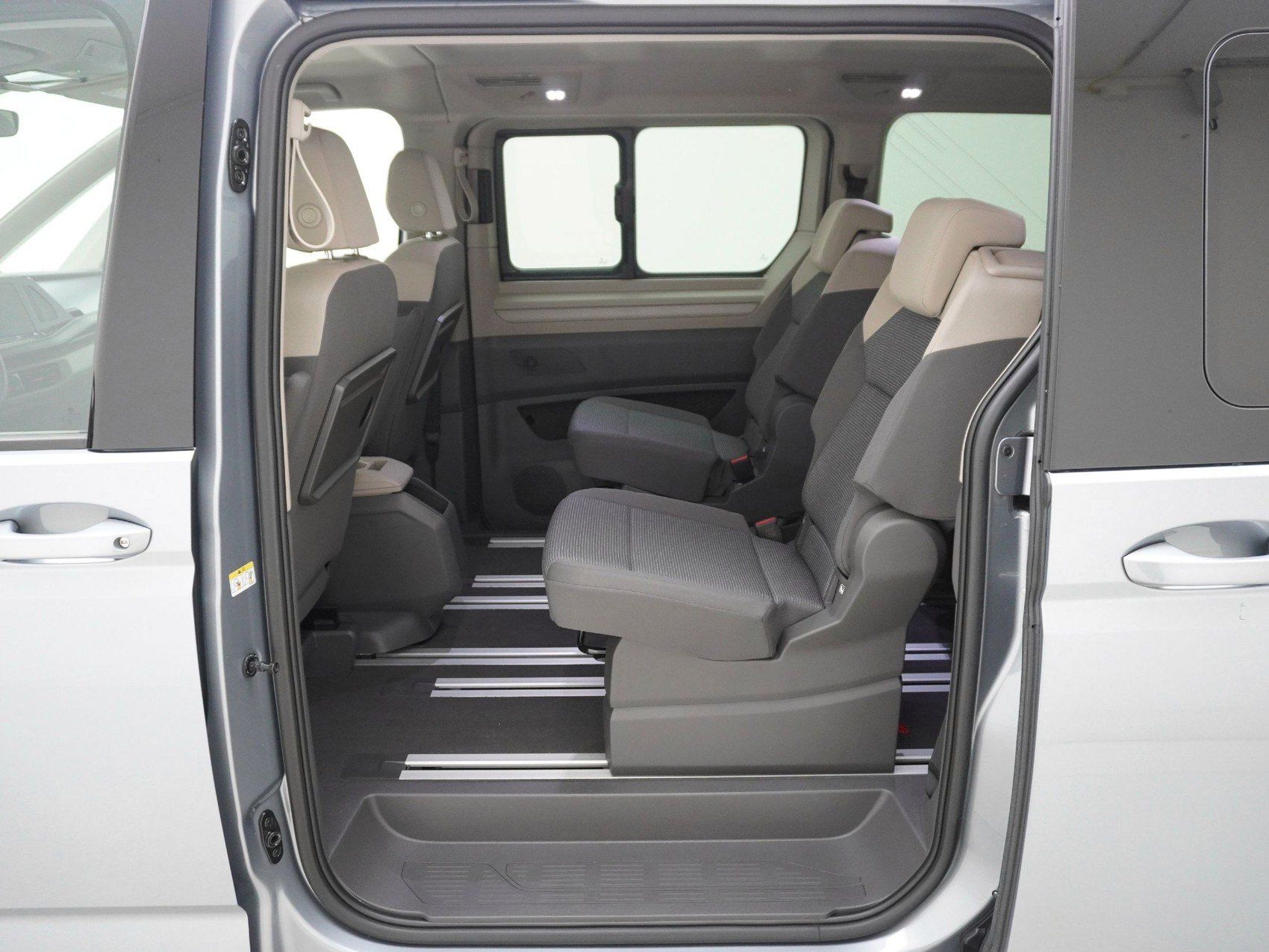 VW Multivan lang 1.5 TSI eHybrid Life 4Motion DSG-image-14