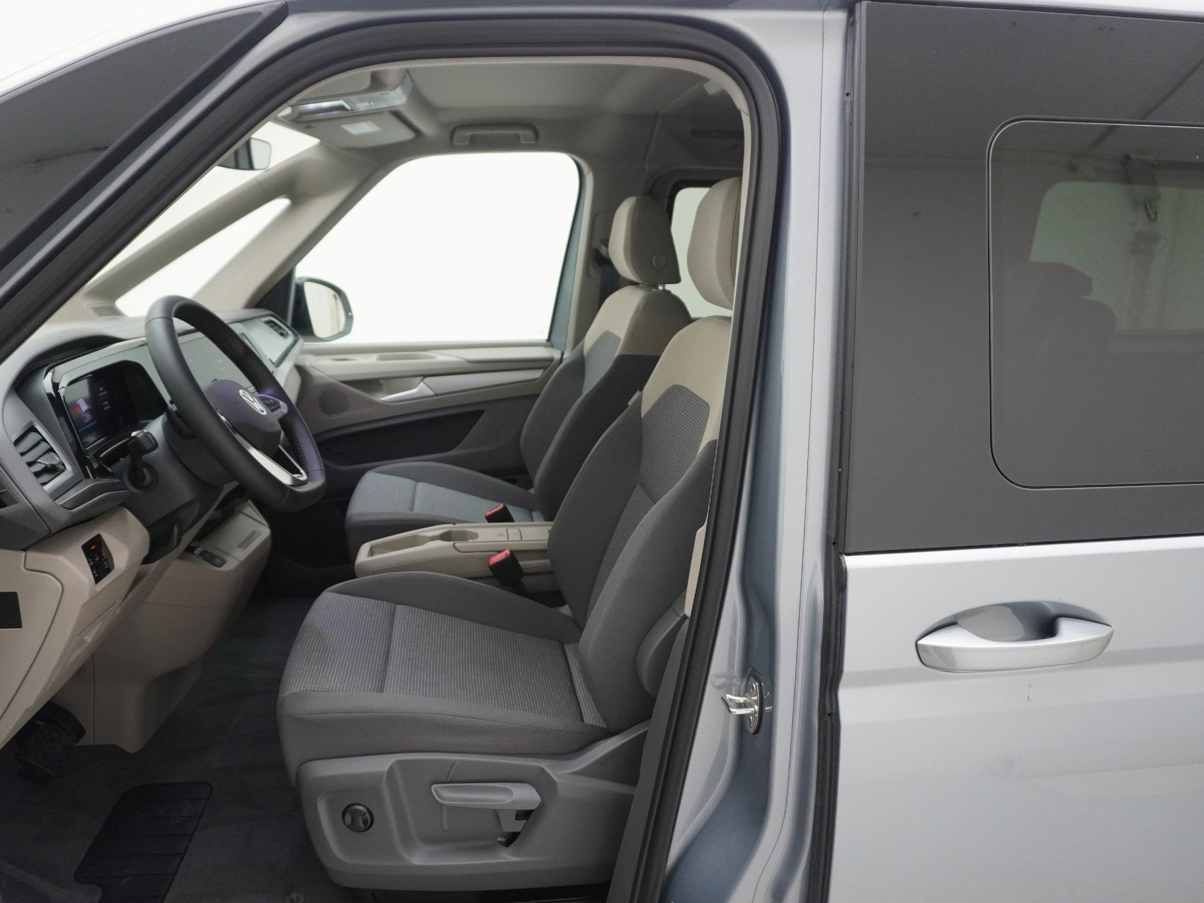 VW Multivan lang 1.5 TSI eHybrid Life 4Motion DSG-image-12