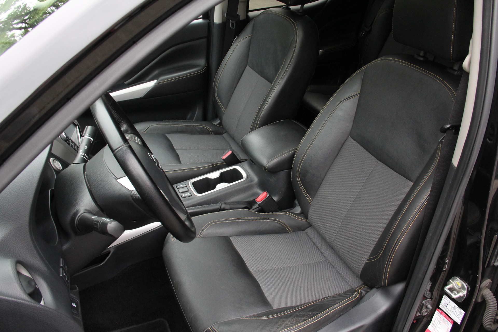 NISSAN Navara Double Cab N-Guard 2.3 dCi 4WD Automatic **ANHÄNGERKUPPLUNG-3500Kg** 360°KAMERA **HARDTOP** SCHIEBEDACH-image-9