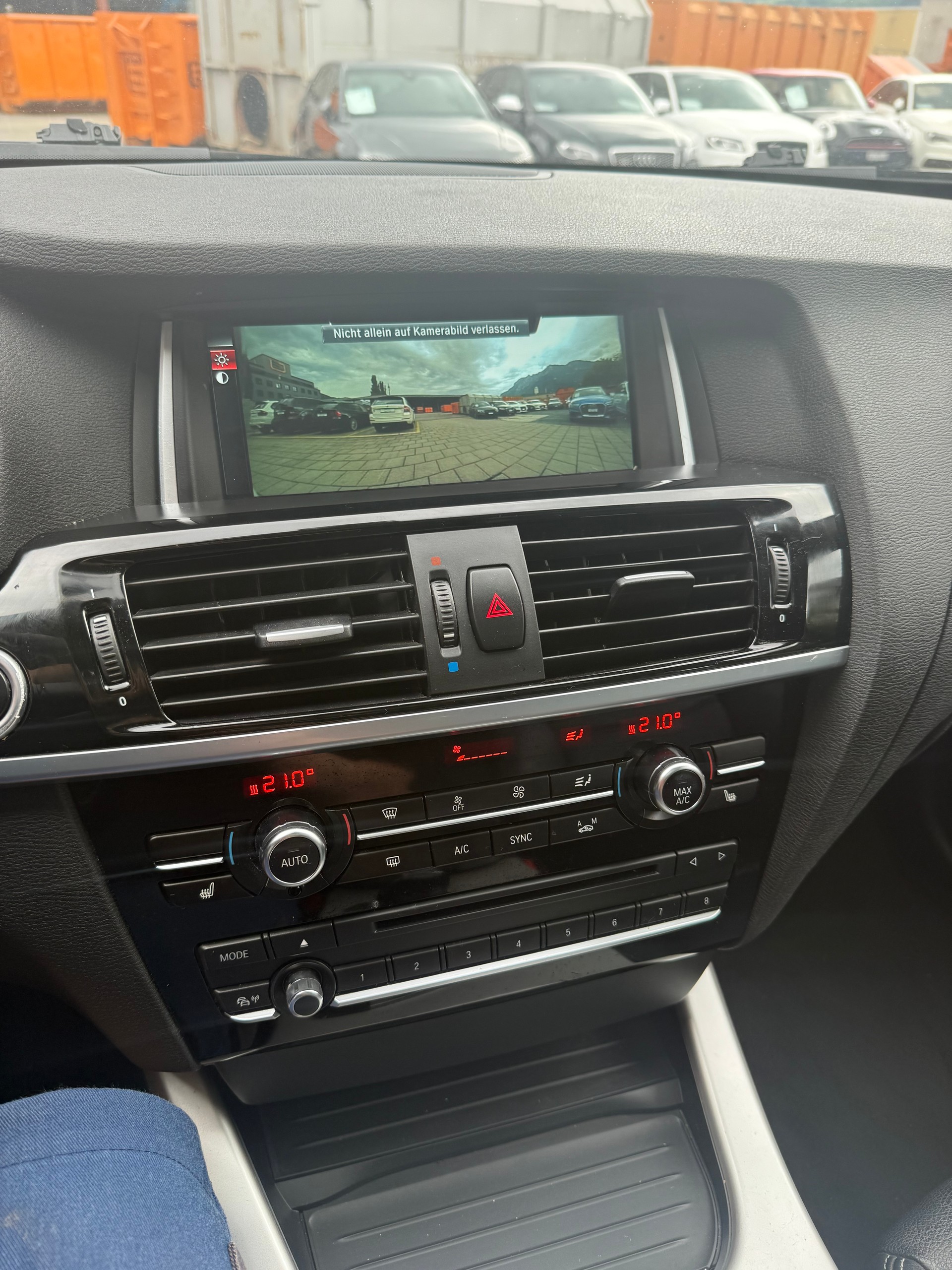 BMW X3 xDrive 20d xLine Steptronic-image-11