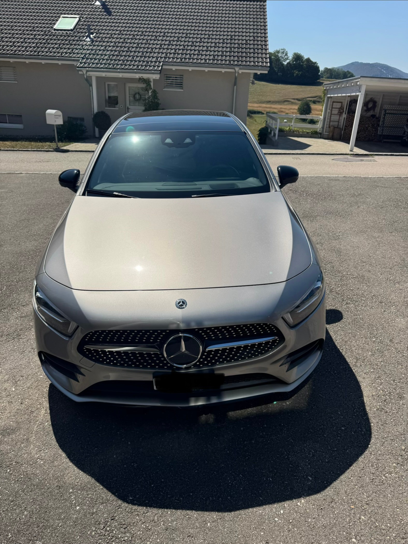 MERCEDES-BENZ A 250 AMG Line 4m-image-0