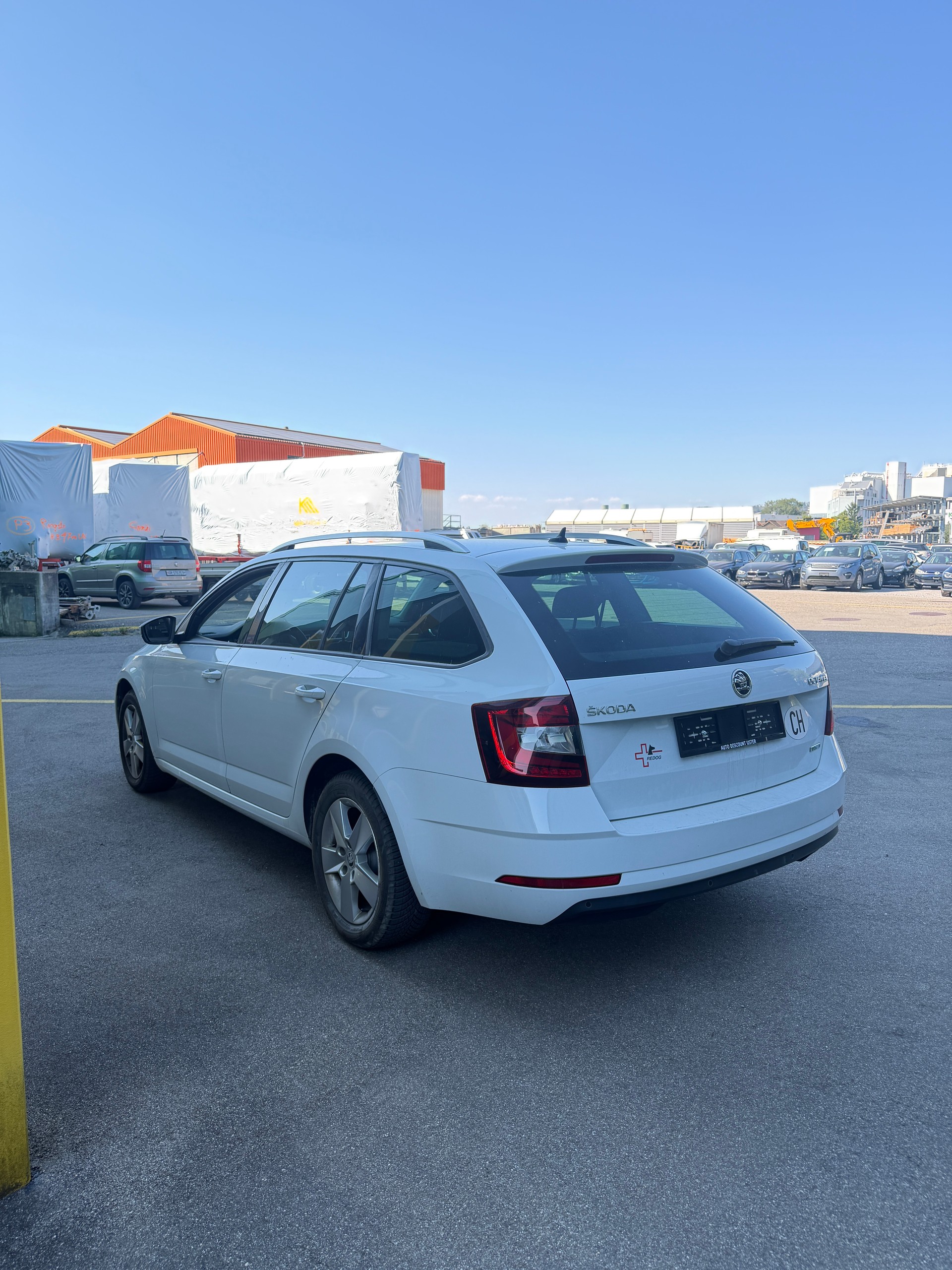 SKODA Octavia Combi 1.4 TSI G-tec Style CNG DSG-image-4