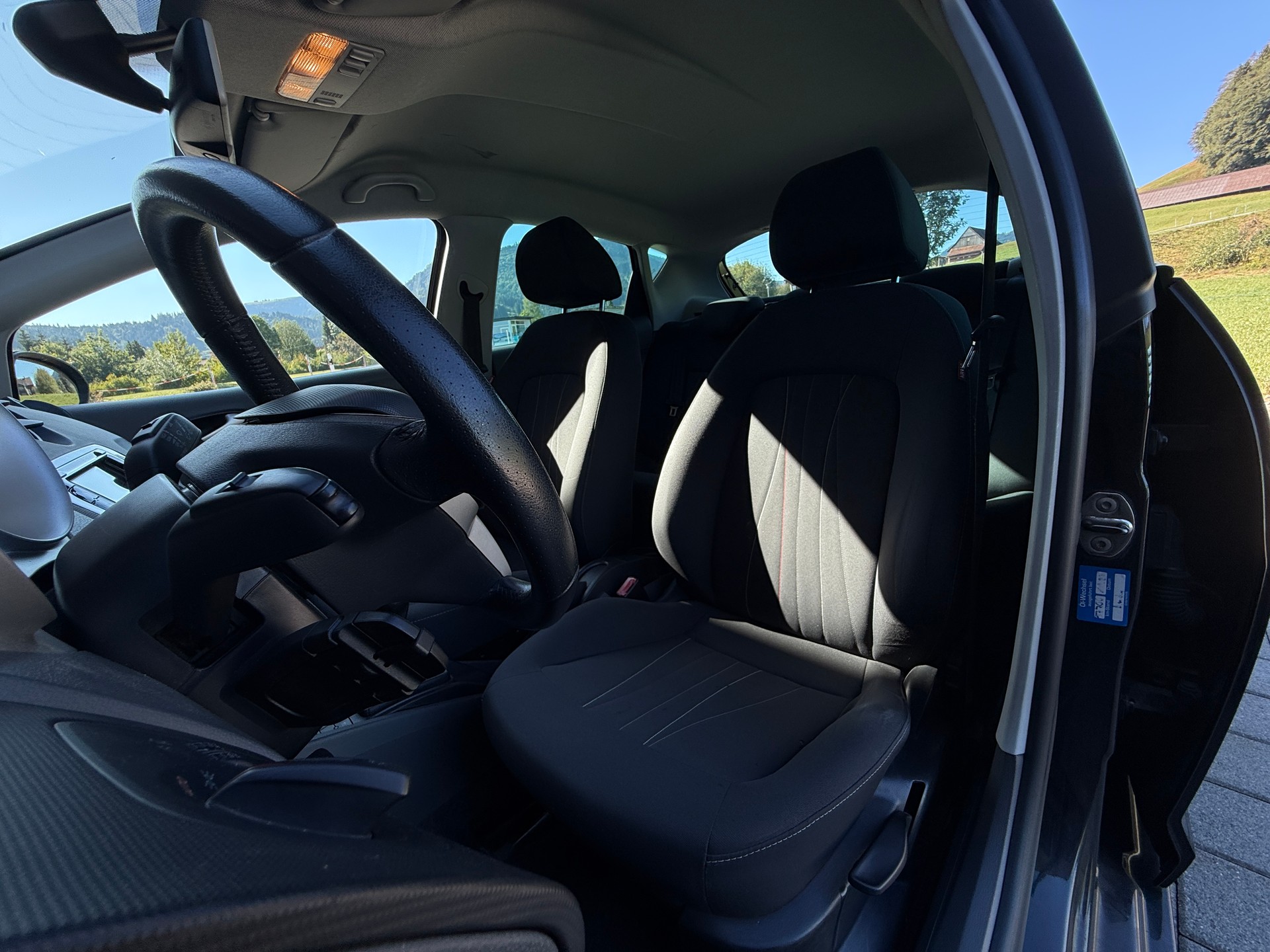 SEAT Ibiza 1.2 TSI Style-image-10