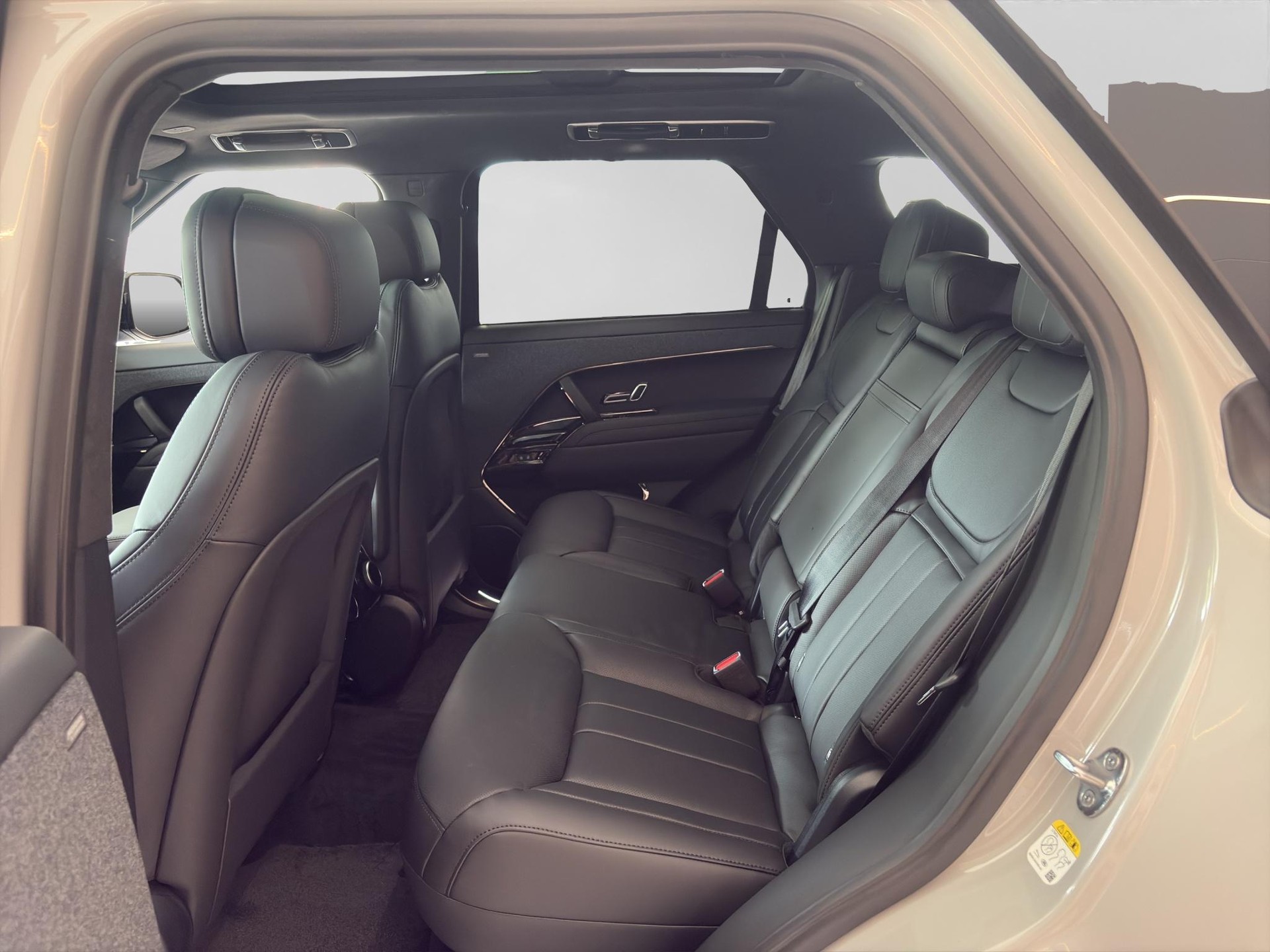 LAND ROVER Range Rover Sport 3.0 I6 P550e Autobiography-image-5