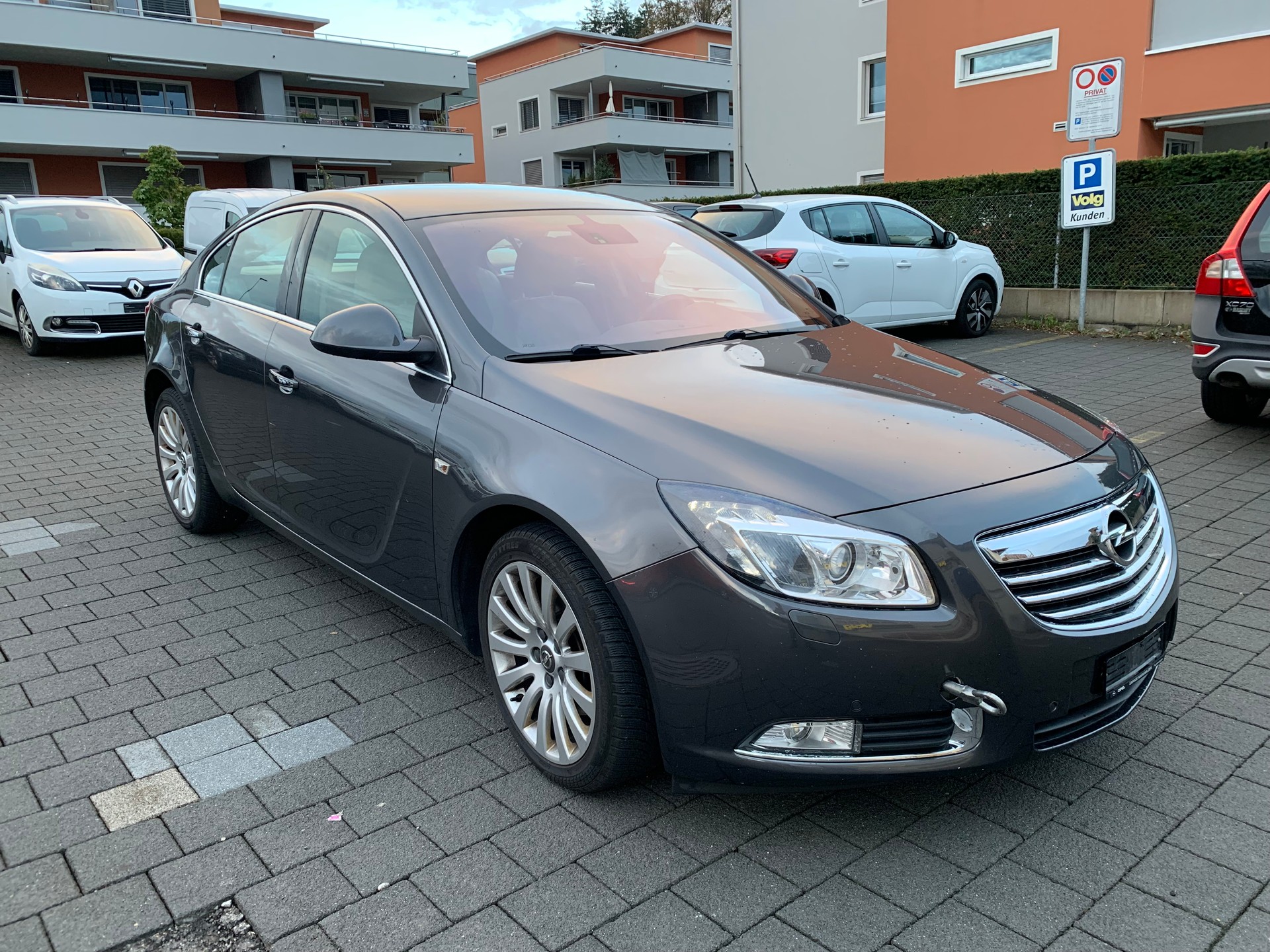 OPEL Insignia 2.0 Turbo Edition Automatic-image-1