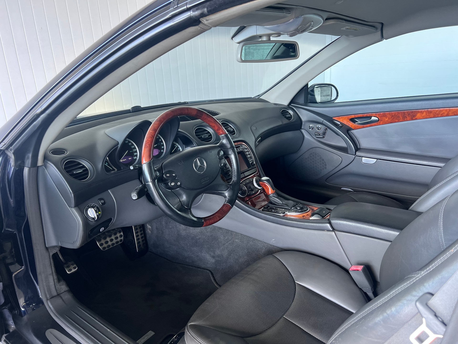 MERCEDES-BENZ SL 500 Automatic-image-13