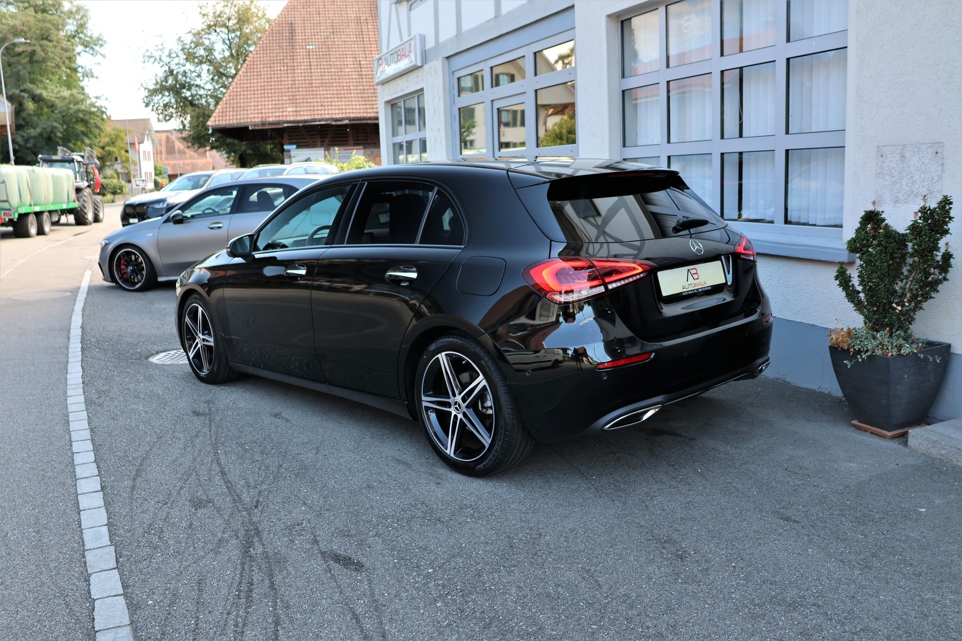 MERCEDES-BENZ A 180 Night Star 7G-DCT (CH)-image-6