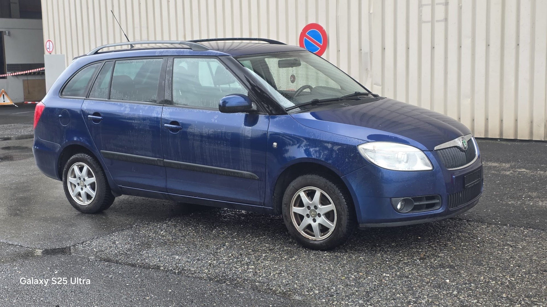 SKODA Fabia 1.6 Elegance-image-1