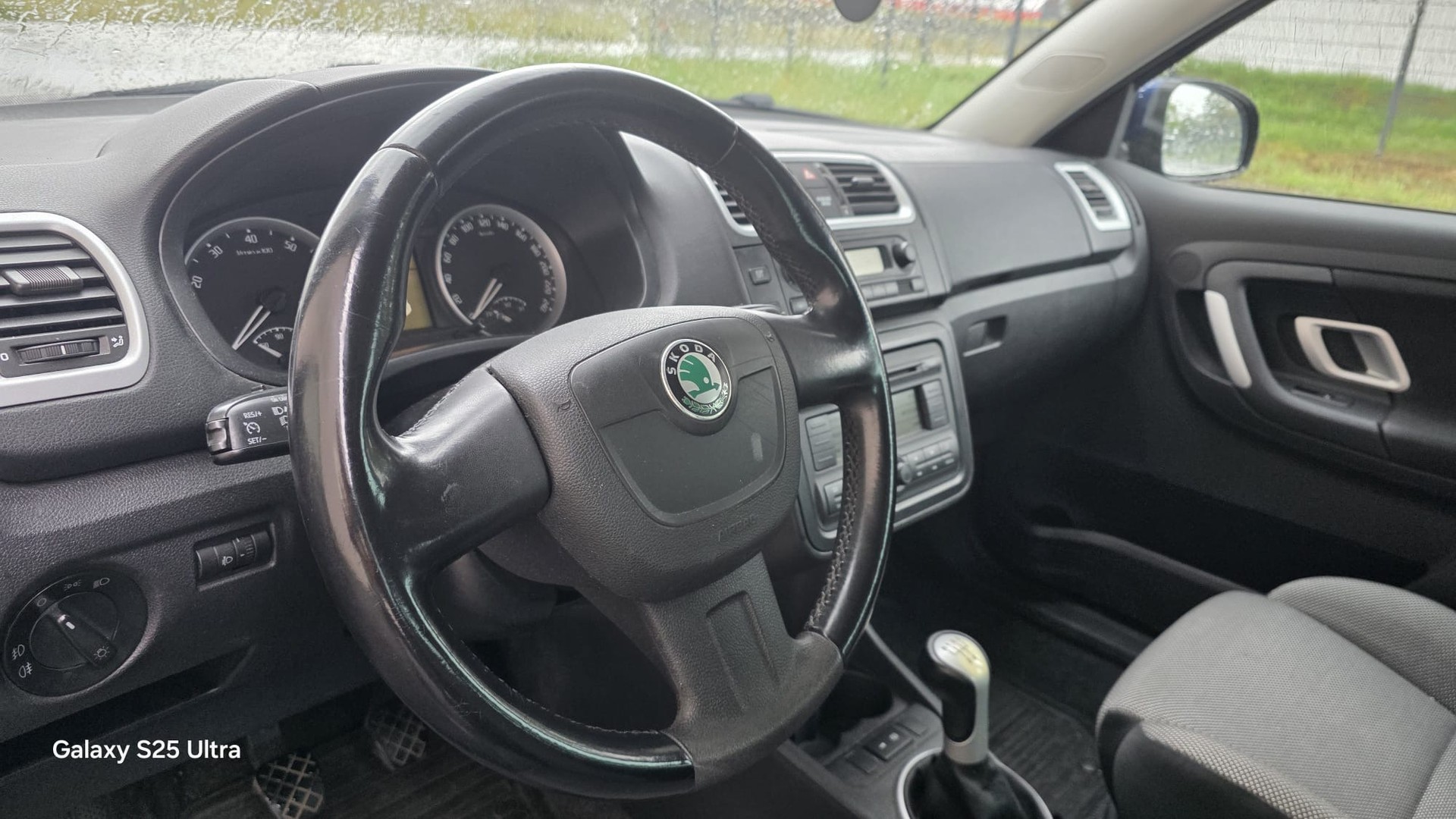 SKODA Fabia 1.6 Elegance-image-11