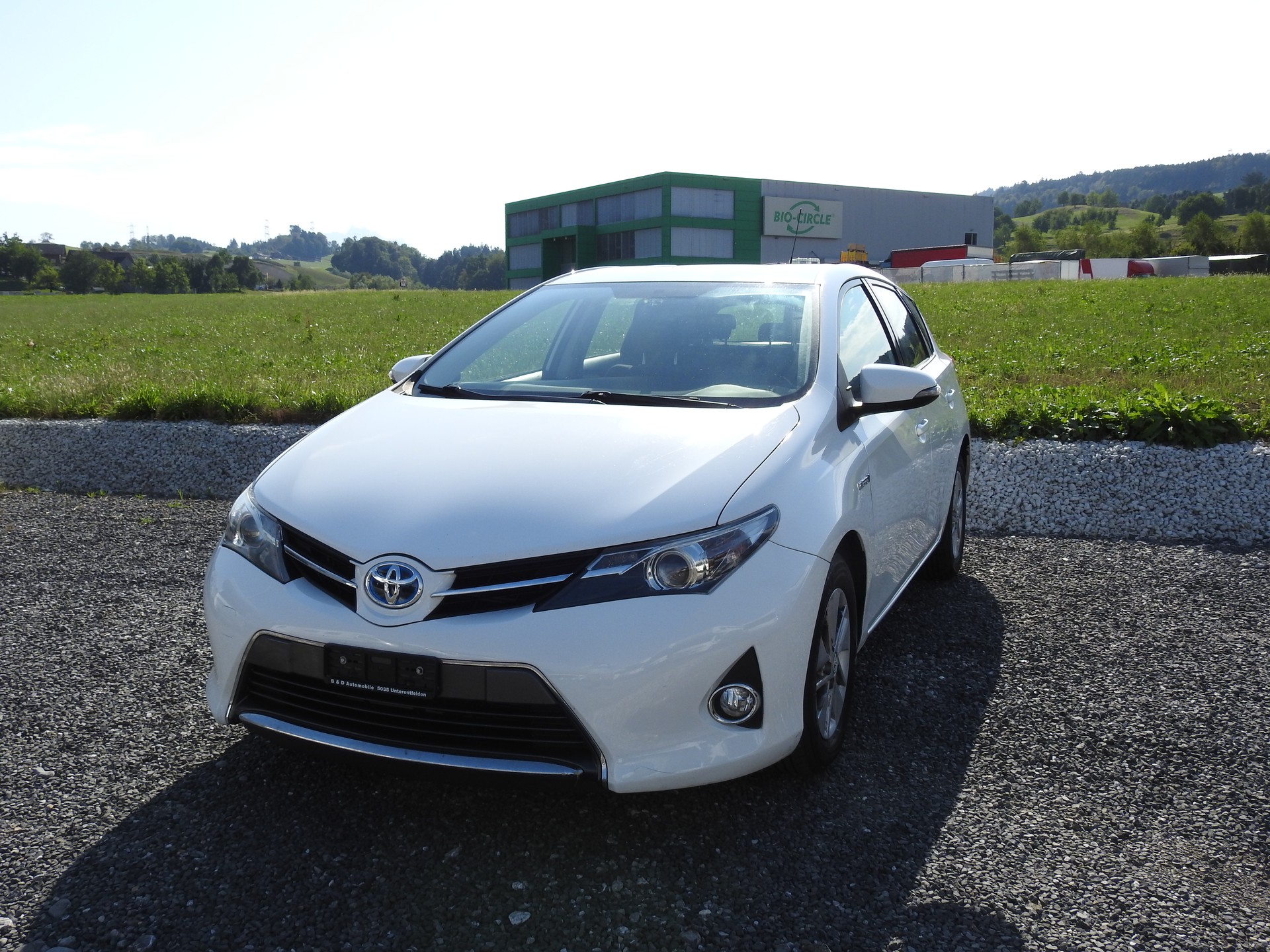 TOYOTA Auris 1.8 16V HSD Linea Luna-image-0